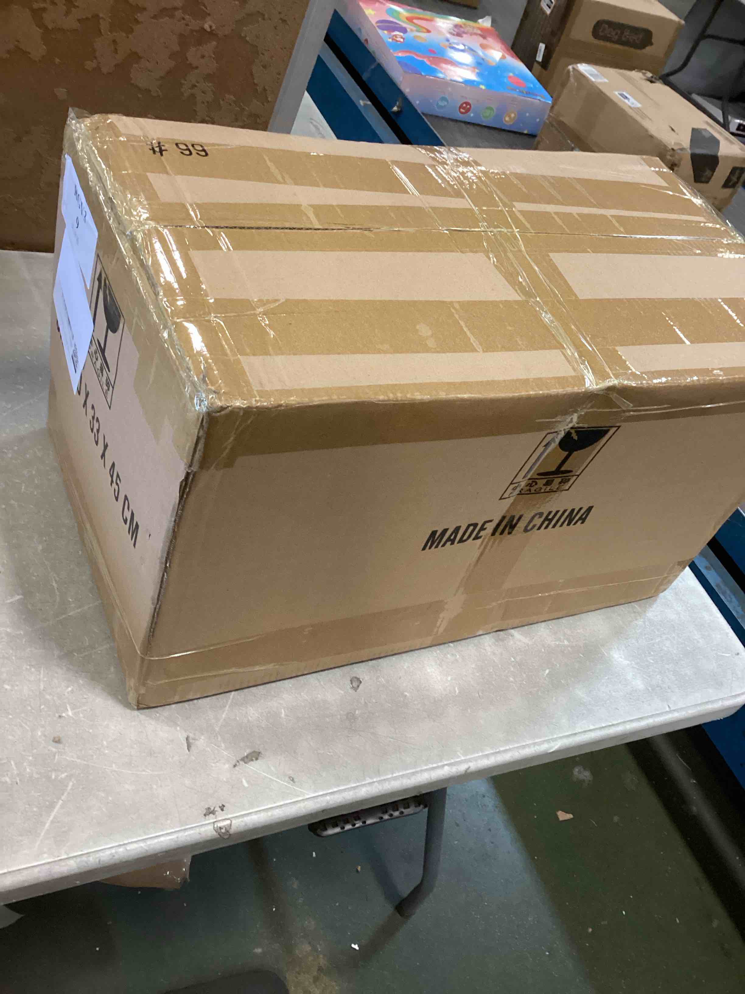 https://s3.amazonaws.com/lotting-images-prod/bidfta/GRA1885912_1736795392236.jpeg