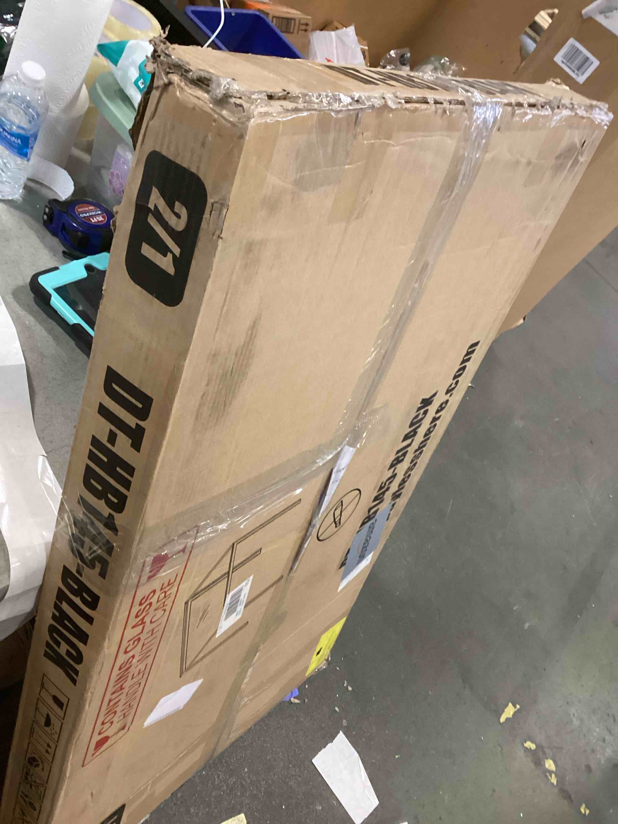 https://s3.amazonaws.com/lotting-images-prod/bidfta/GRA1886158_1736882388129.jpeg
