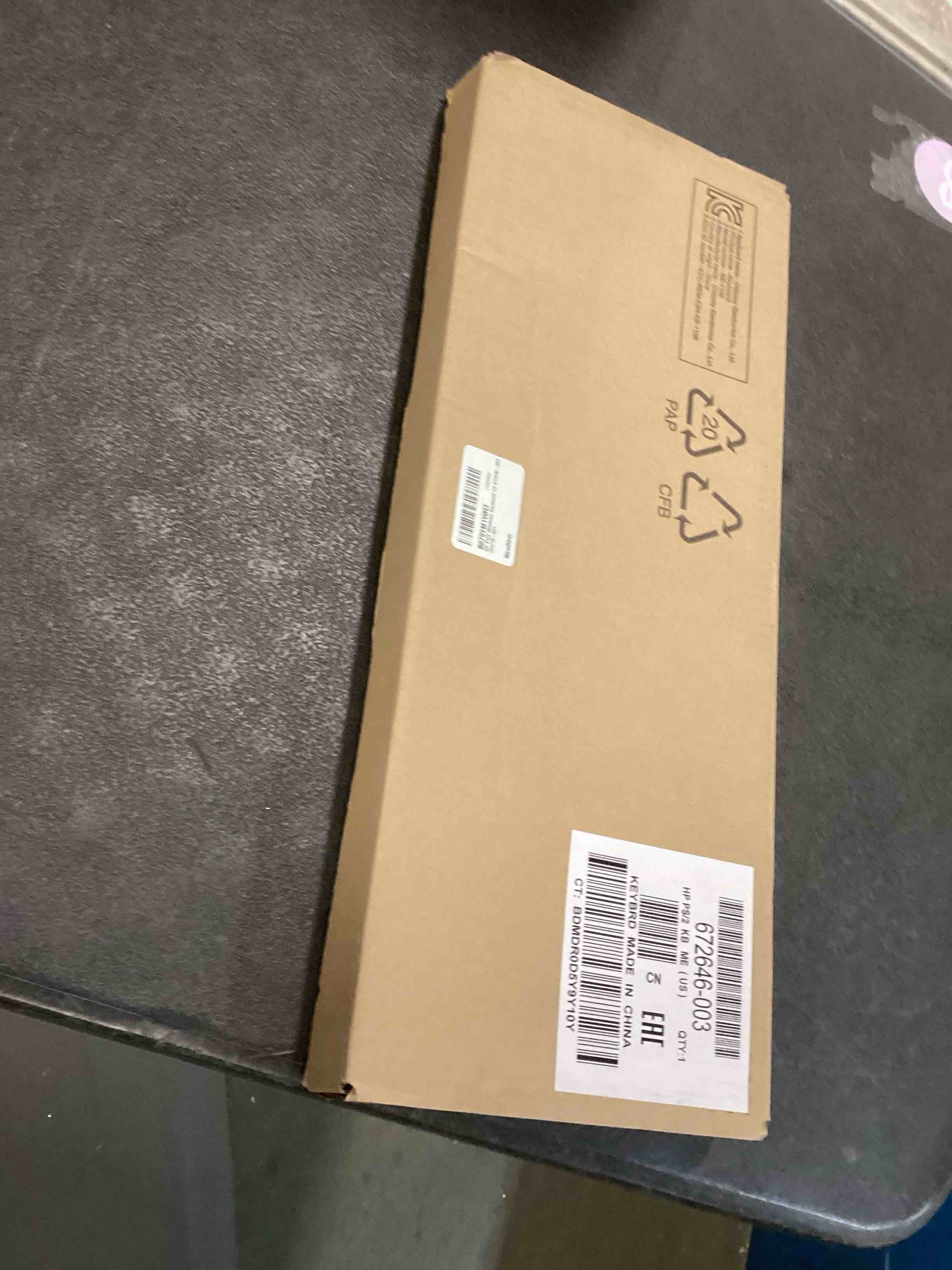 https://s3.amazonaws.com/lotting-images-prod/bidfta/GRA1886395_1736960369095.jpeg