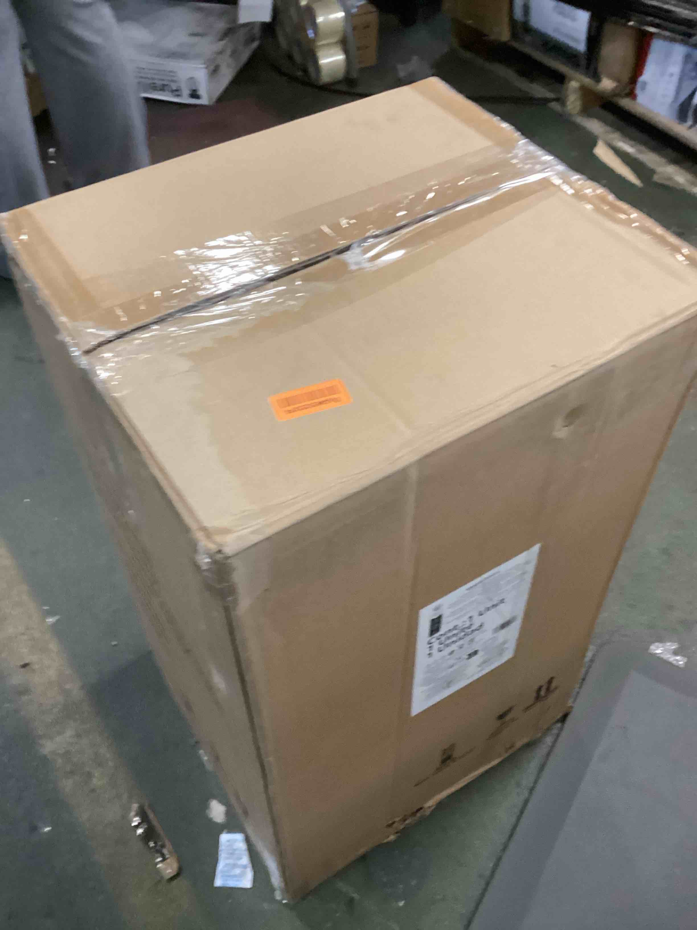 https://s3.amazonaws.com/lotting-images-prod/bidfta/GRA1886445_1736968063690.jpeg