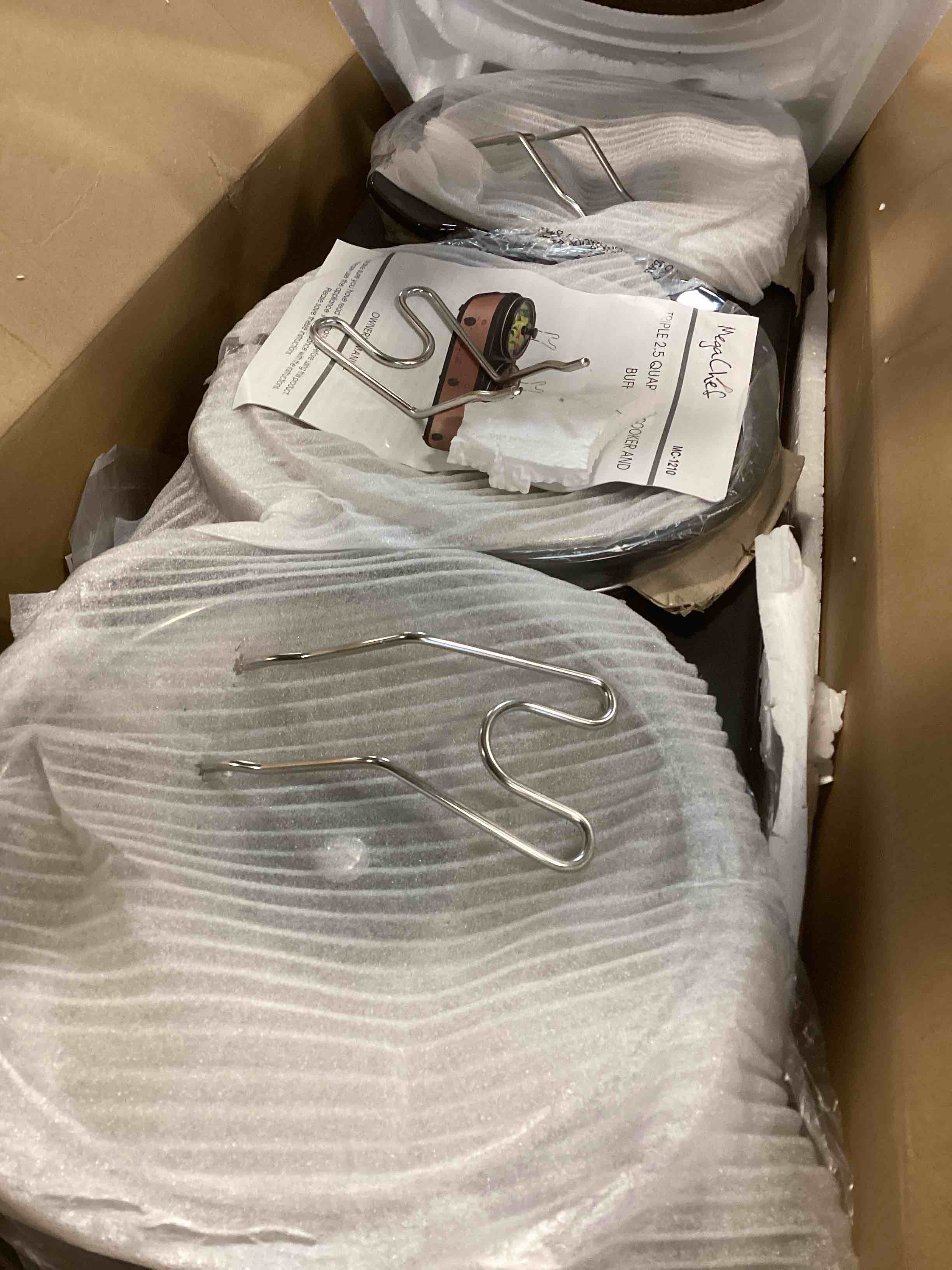 https://s3.amazonaws.com/lotting-images-prod/bidfta/GRA1886644_1737044113446.jpeg