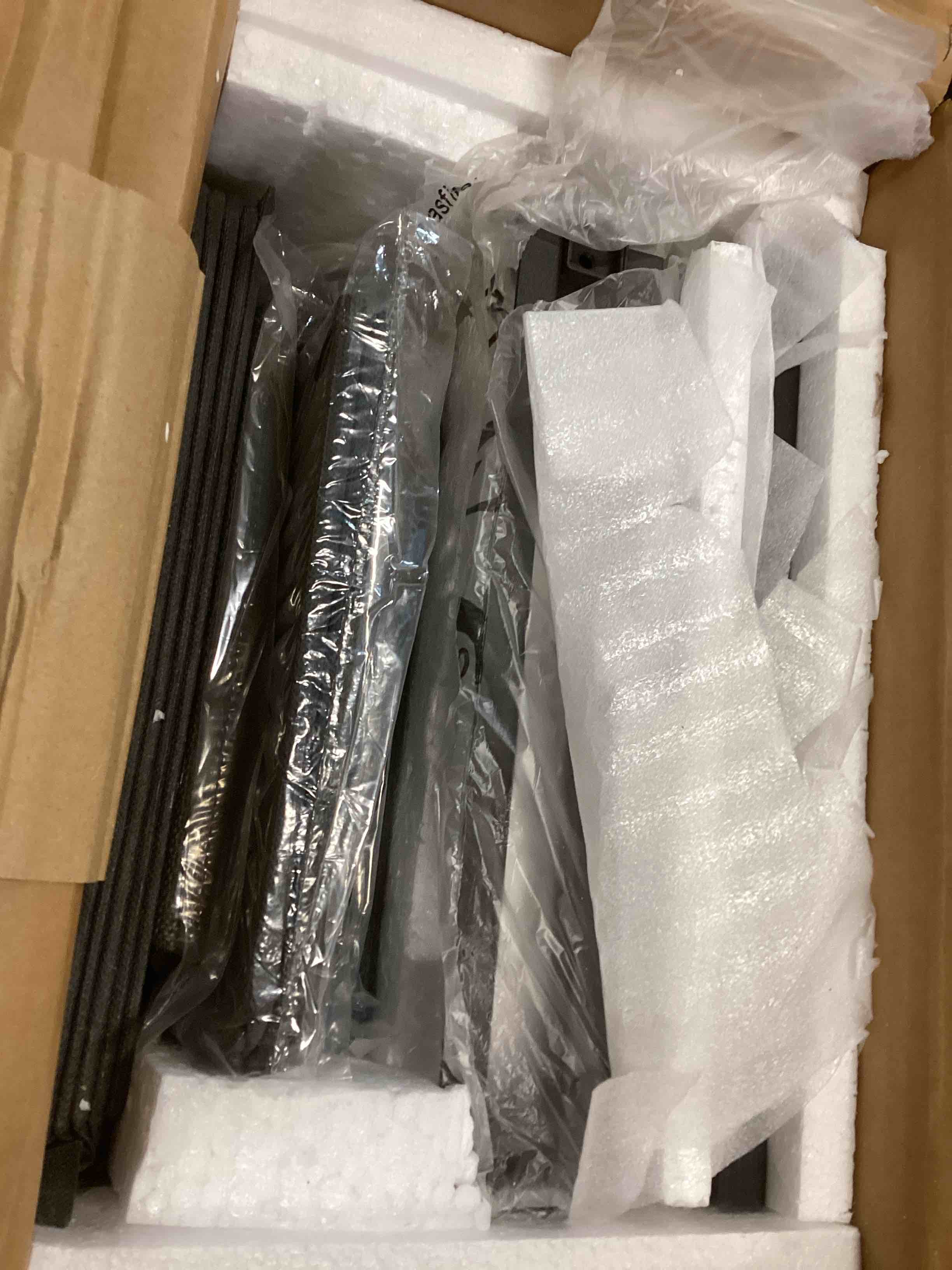 https://s3.amazonaws.com/lotting-images-prod/bidfta/GRA1886968_1737133883627.jpeg