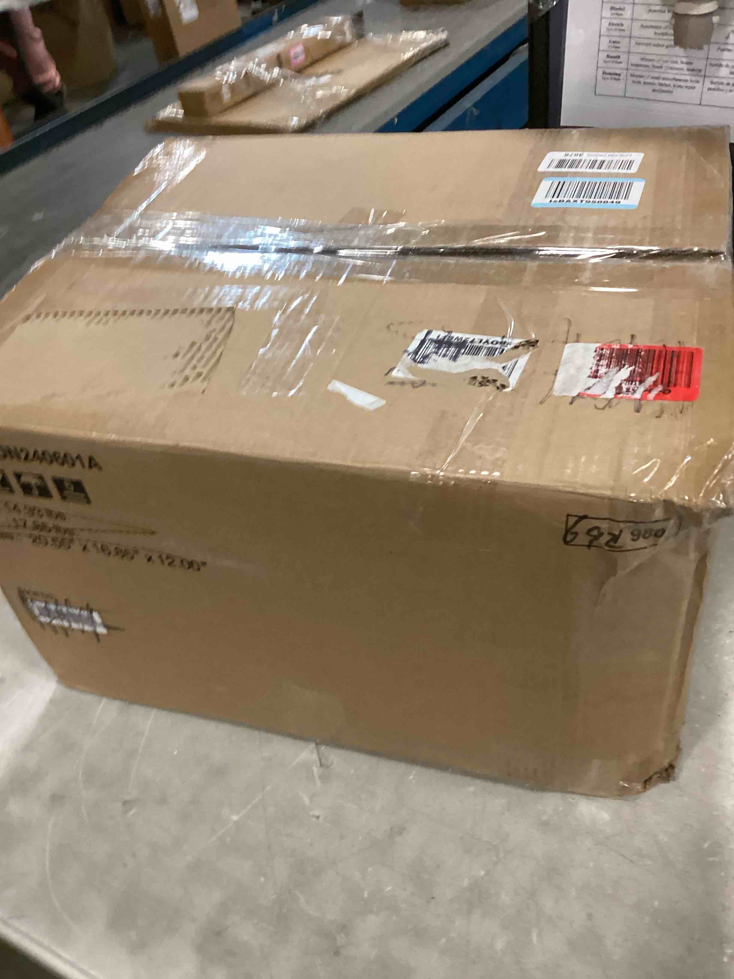 https://s3.amazonaws.com/lotting-images-prod/bidfta/GRA1887116_1737380176457.jpeg