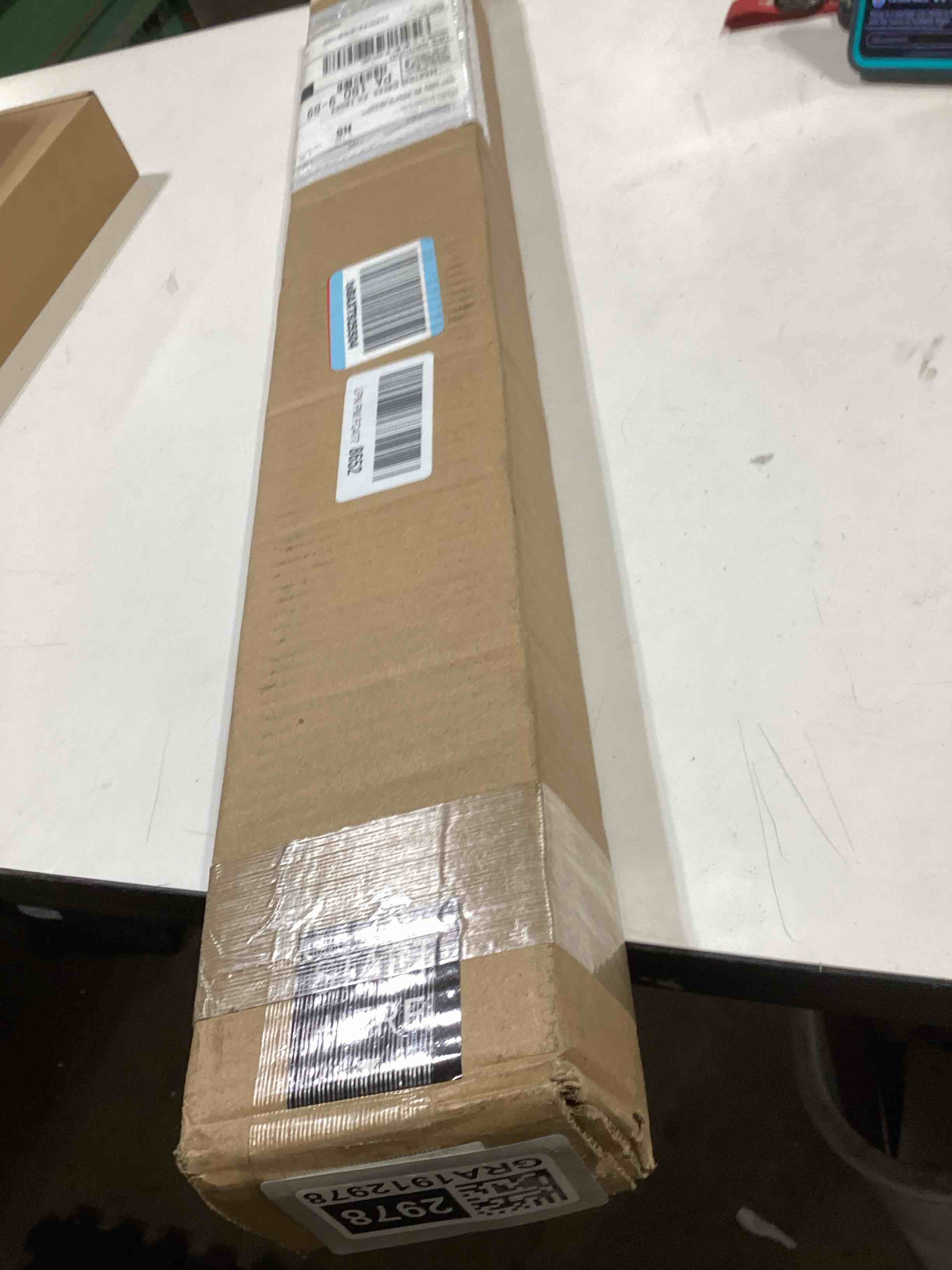 Condition photo showing Good Condition for CHICOLOGY Cordless Mini Blinds, 1-Inch Slats, Vinyl Window Shades, Room Darkening & Privacy, Easy Install - Ideal for Windows, Doors, Campers - Alabaster (Commercial Grade), 30" W x 48" H