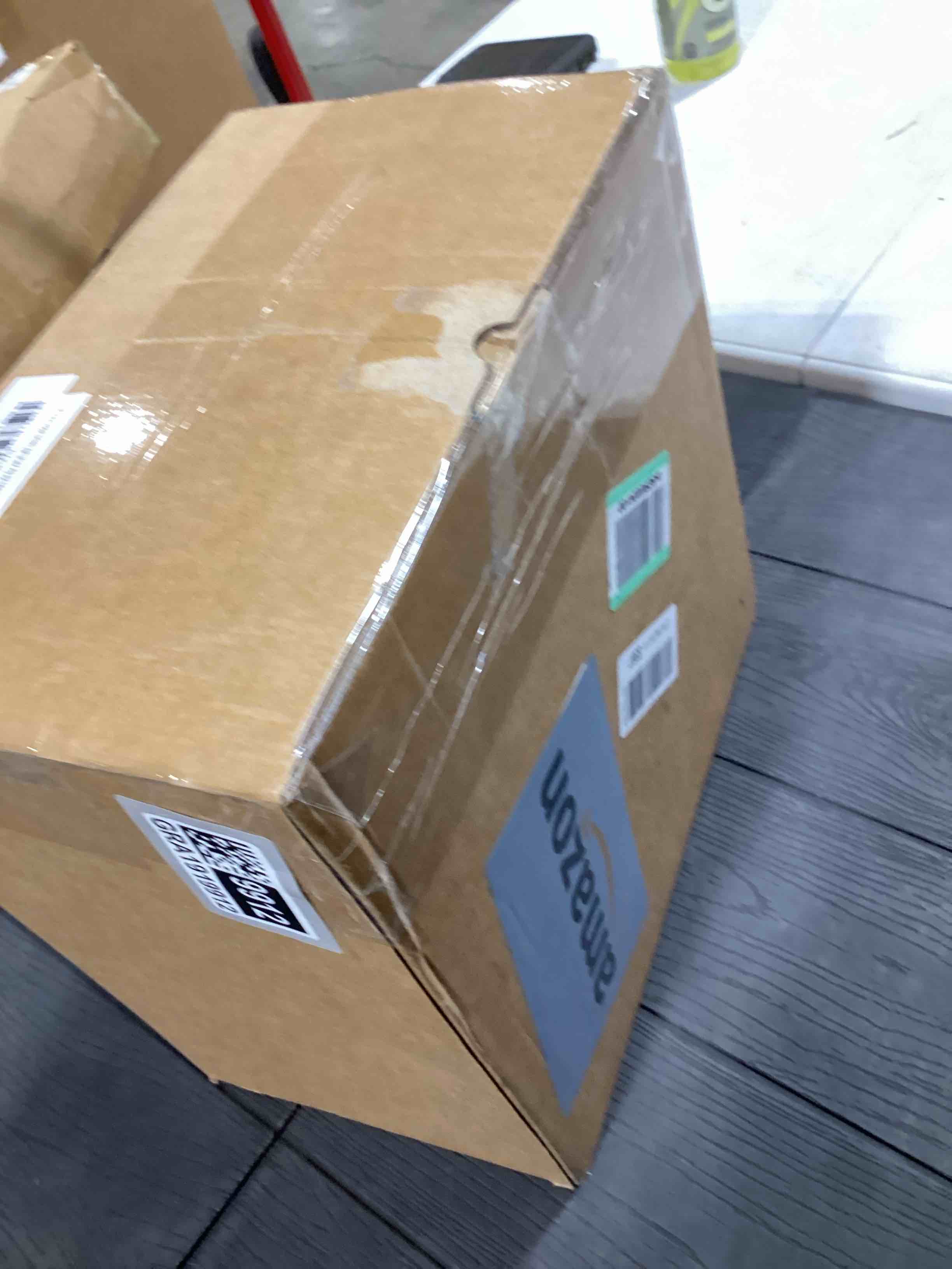 Condition photo showing Good Condition for Aputure CF7 Fresnel and Barn Doors Kit,Compact Bowens Mount Fresnel Kit for Storm 400x,Included Protective Carrying Case