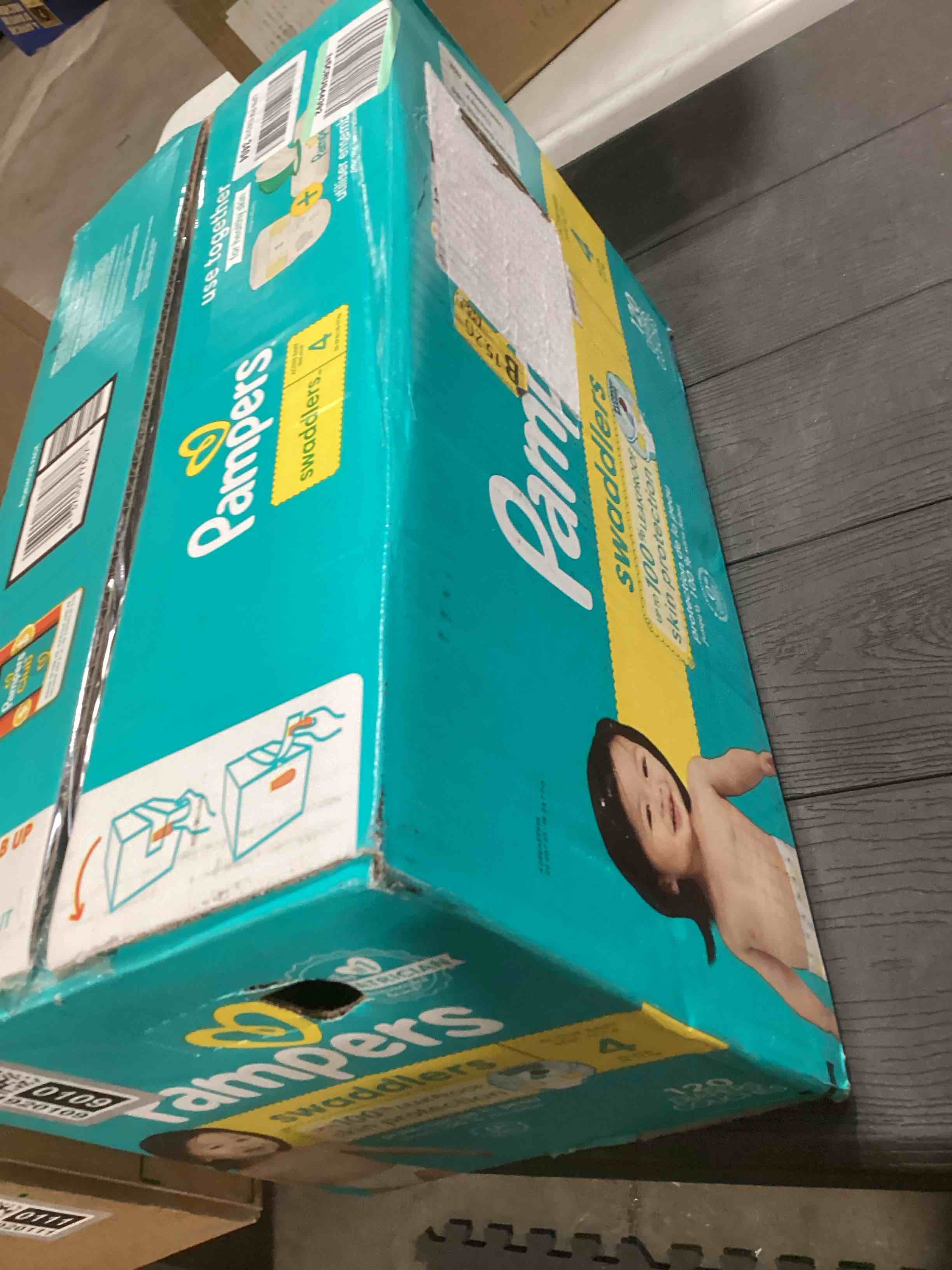 Condition photo showing New/Like New for Pampers Swaddlers Diapers, Size 4 (15-34 lbs), 120 Count, Absorbent, Keeps Baby Dry and Comfortable, Skin Safe Disposable Baby Diaper (Packaging May Vary) Size 4 120