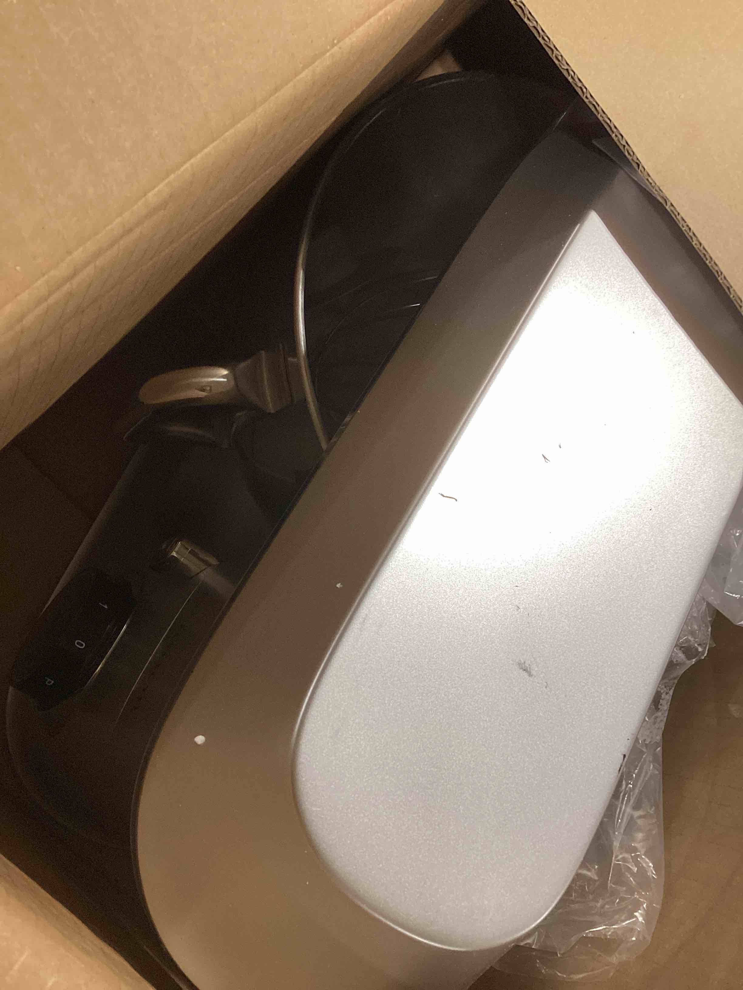 Condition photo showing As Is for Electric Stand mixer, 9.5QT 660W 6 Speeds Tilt-Head Dough Mixers, Bread Mixer with Dough Hook, Whisk, Beater, Splash Guard for Baking Bread, Cake, Cookie, Pizza, Muffin, Salad and More (Silvery)