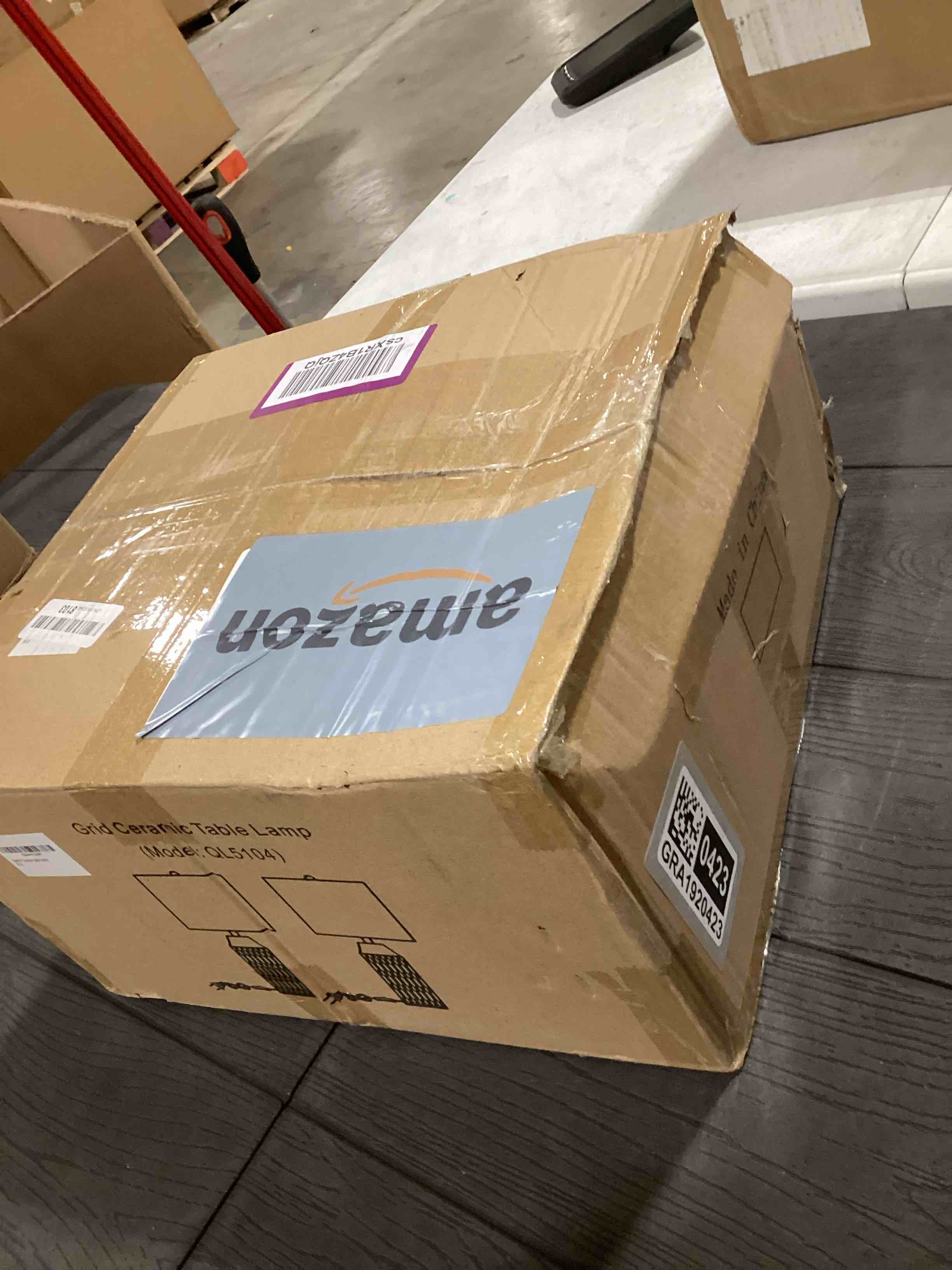 Condition photo showing Good Condition for 22IN Modern Ceramic Table Lamp Set of 2 White Lamps for Living Room Tall Bedroom Lamp Set Bedside Nightstand Lamps Set of Two Farmhouse Rustic Side Table Lamps for End Table Beige Desk Lamps