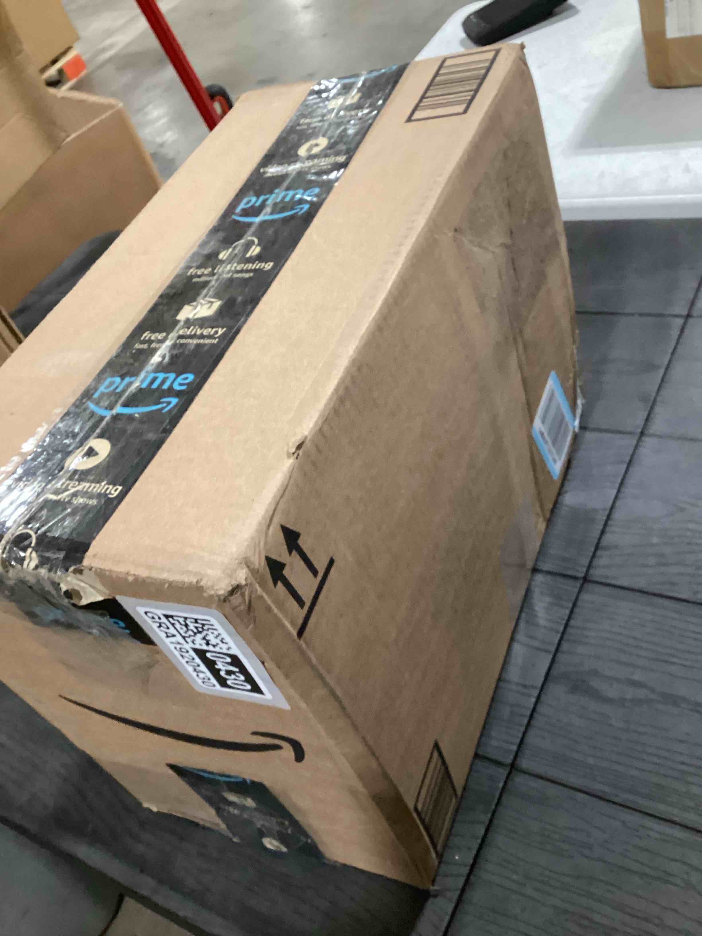 Condition photo showing As Is for Muddy Mat® Shown on TV – Super Absorbent Microfiber Dog Door Mat for Muddy Paws, Non-Slip Washable Pet Rug, Quick Dry Chenille Entryway Carpet, Machine Washable Indoor Outdoor mat, Grey 28"x18" Grey 18" x 28"