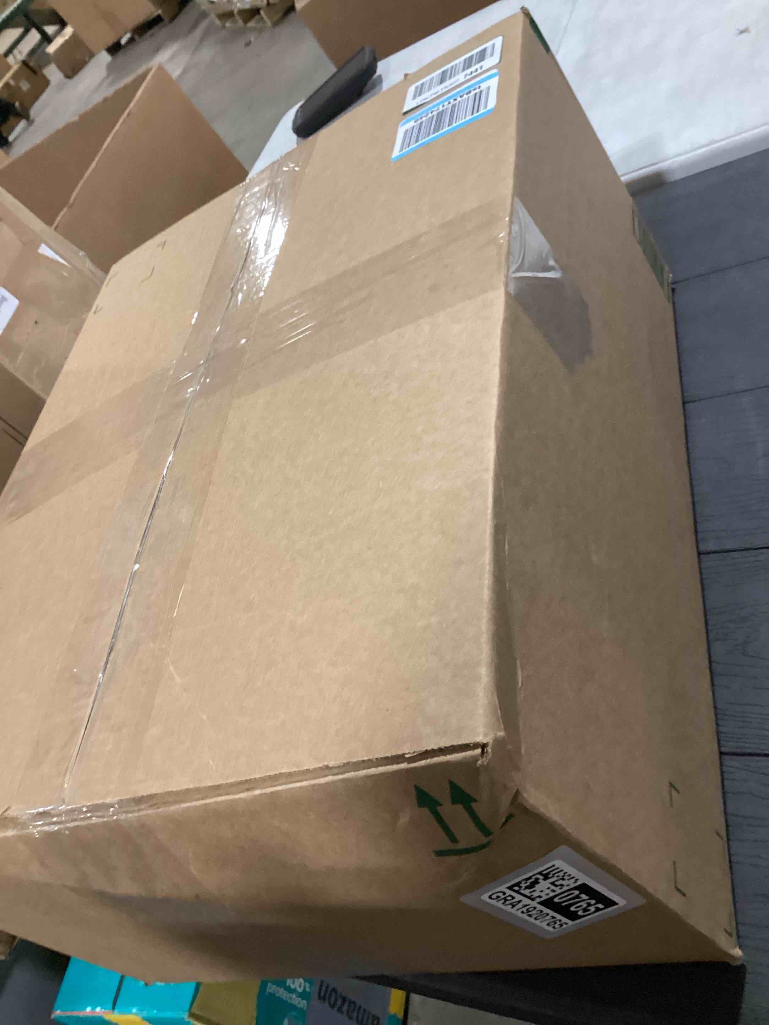 Condition photo showing Good Condition for Amazon Basics Paper Towel 2 Rolls (Pack of 3)