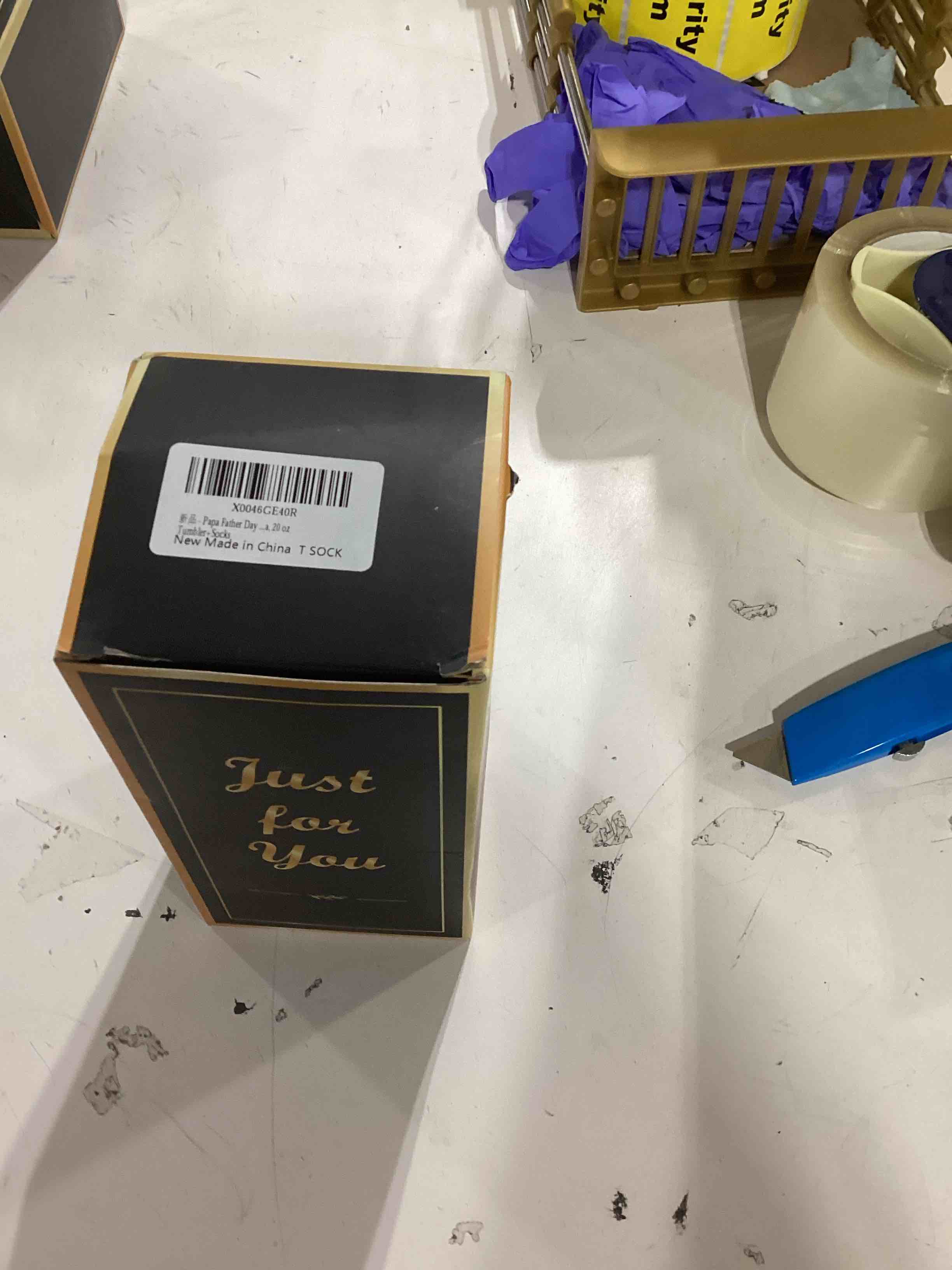 Condition photo showing New/Like New for Papa Gifts,Birthday Christmas Gifts for Dad from Daughter Son,Funny Socks 20 Oz Insulated Tumbler Cup Sets Present,Best Gift Ideas for Papa Grandpa Grandparents from Grandkids Granddaughter Grandson