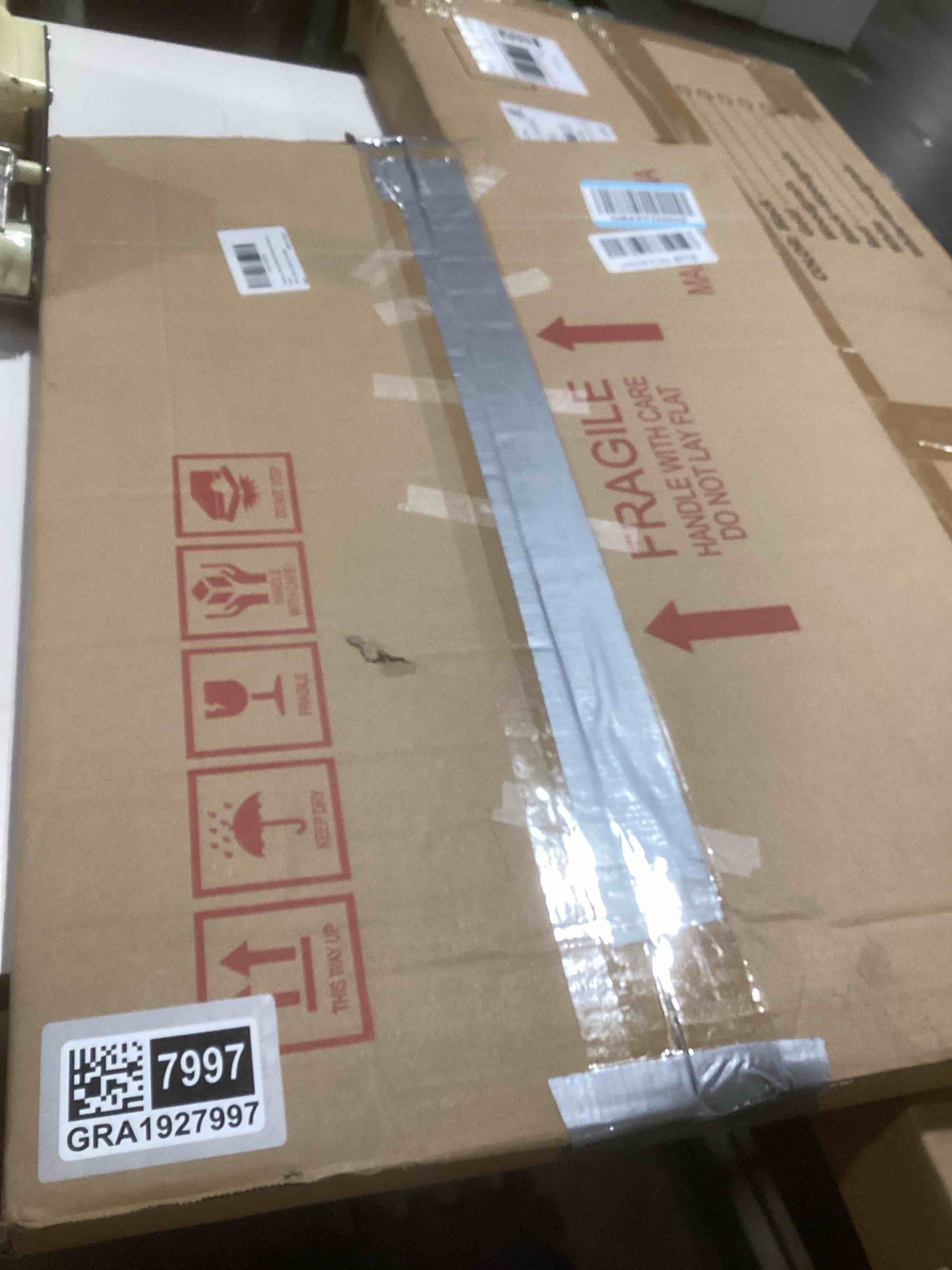 Condition photo showing Good Condition for Annecy 15x22 Picture Frame Black?1 Pack?, 15 x 22 Picture Frame for Wall Decoration, Classic Black Minimalist Style Suitable for Decorating Houses, Offices, Hotels 15x22 Black