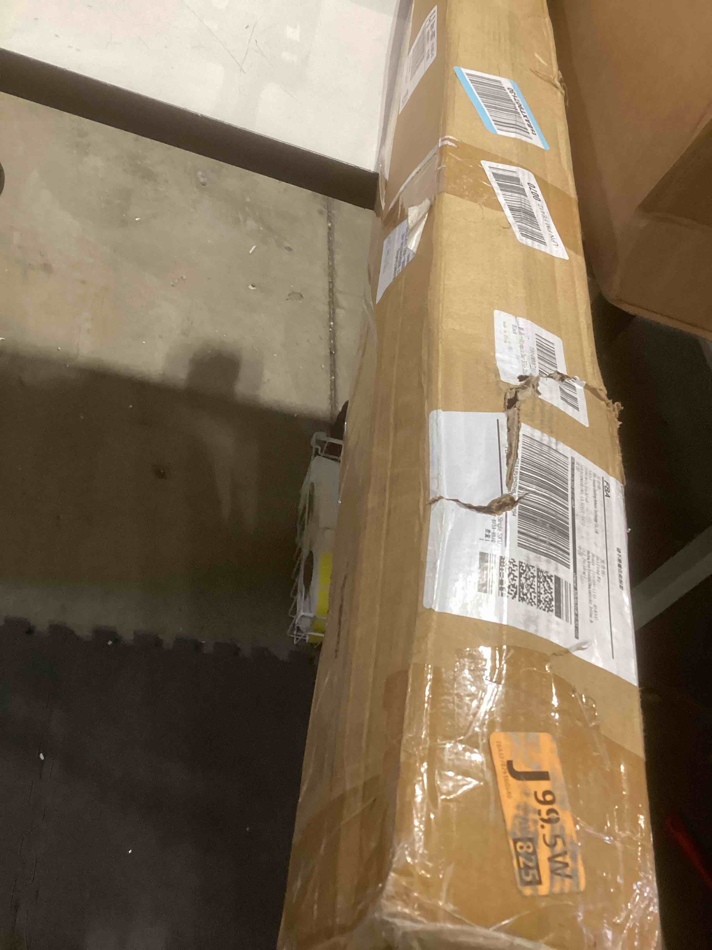 Condition photo showing Good Condition for Olympic Barbell Bar 55", 2In-Weight Lifting Bar Standard Straight Barbell Bars for Bench Press/Hip Thrusts/Biceps/Lunges/Squat/Strength-Training Home Gym Weight Bar, 2 Collars(500lb Capacity) Black