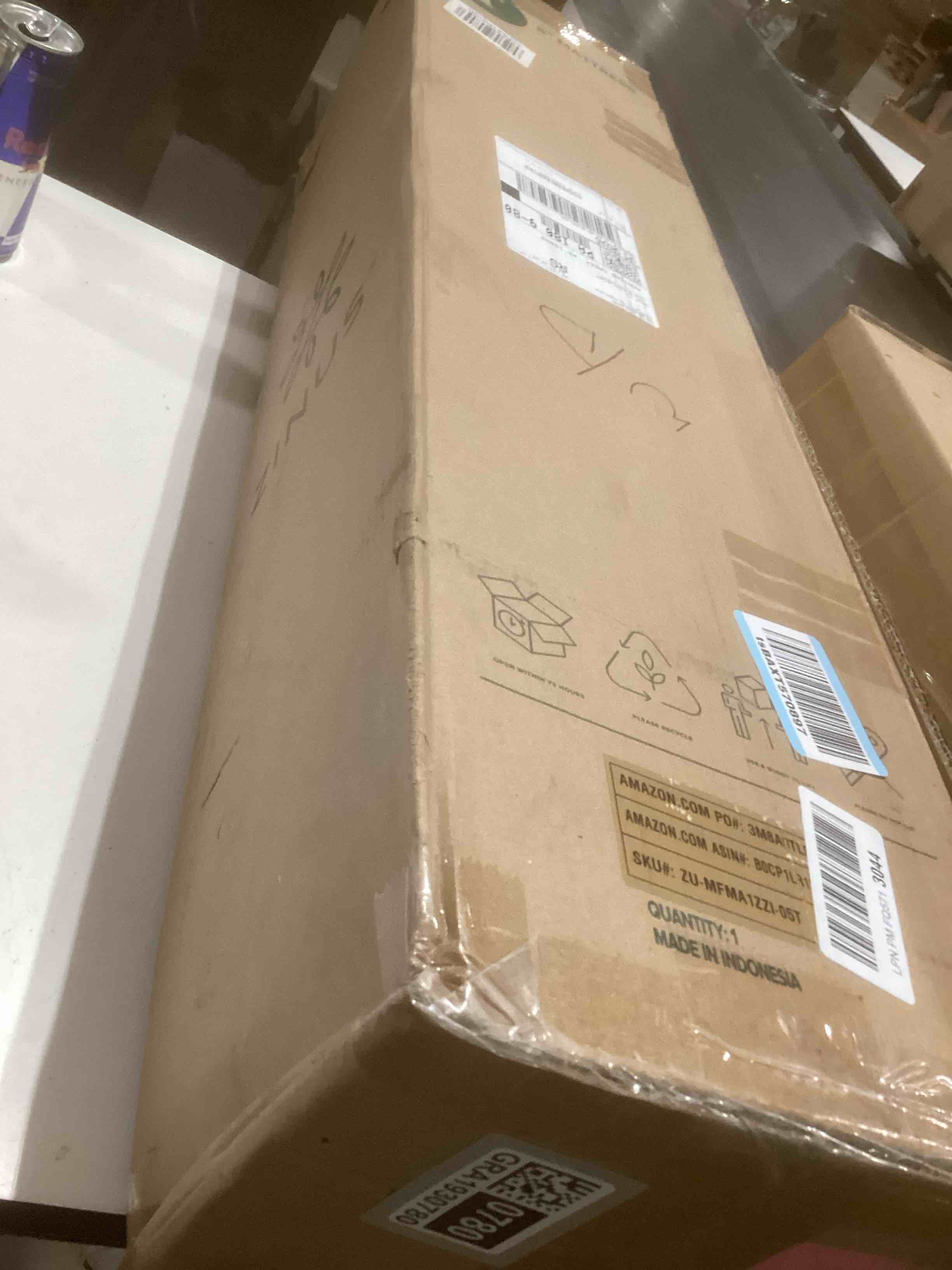 Condition photo showing Good Condition for Zinus 5 Inch Twin Green Tea Memory Foam Mattress [New Version], Fiberglass Free, Medium Firm Feel, Zoned Pressure Relief, Certified Safe Foams & Fabric, Mattress in A Box White Twin 5" New Small Box