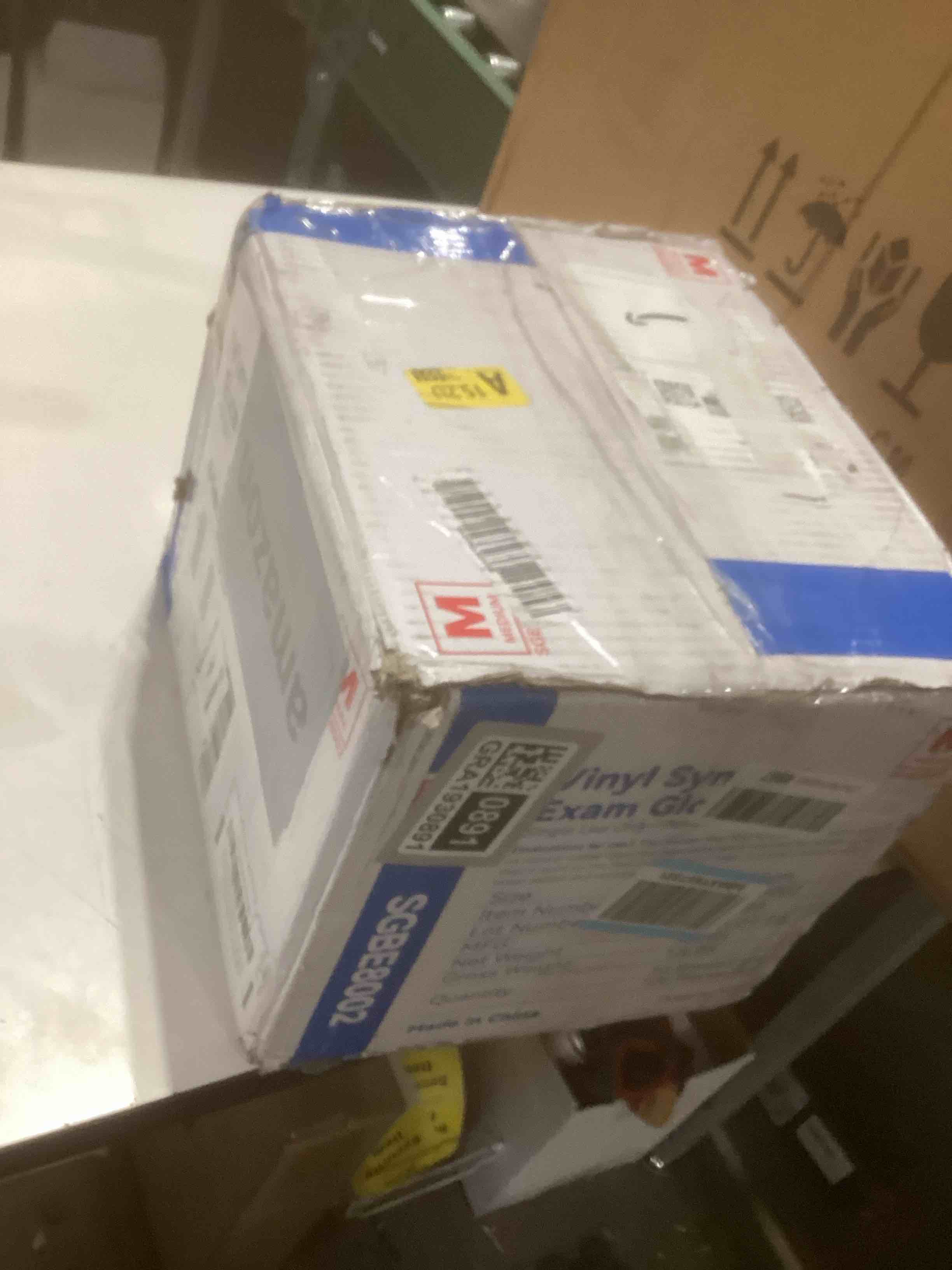 Condition photo showing Good Condition for Jointown Vinyl Exam Gloves- 4 mil Safty Glove Latex-Free & Powder-Free, SGBE 8002 Synmax Disposable Medical Glove Medium (Case of 1000, Black) Medium (Pack of 1000) Black