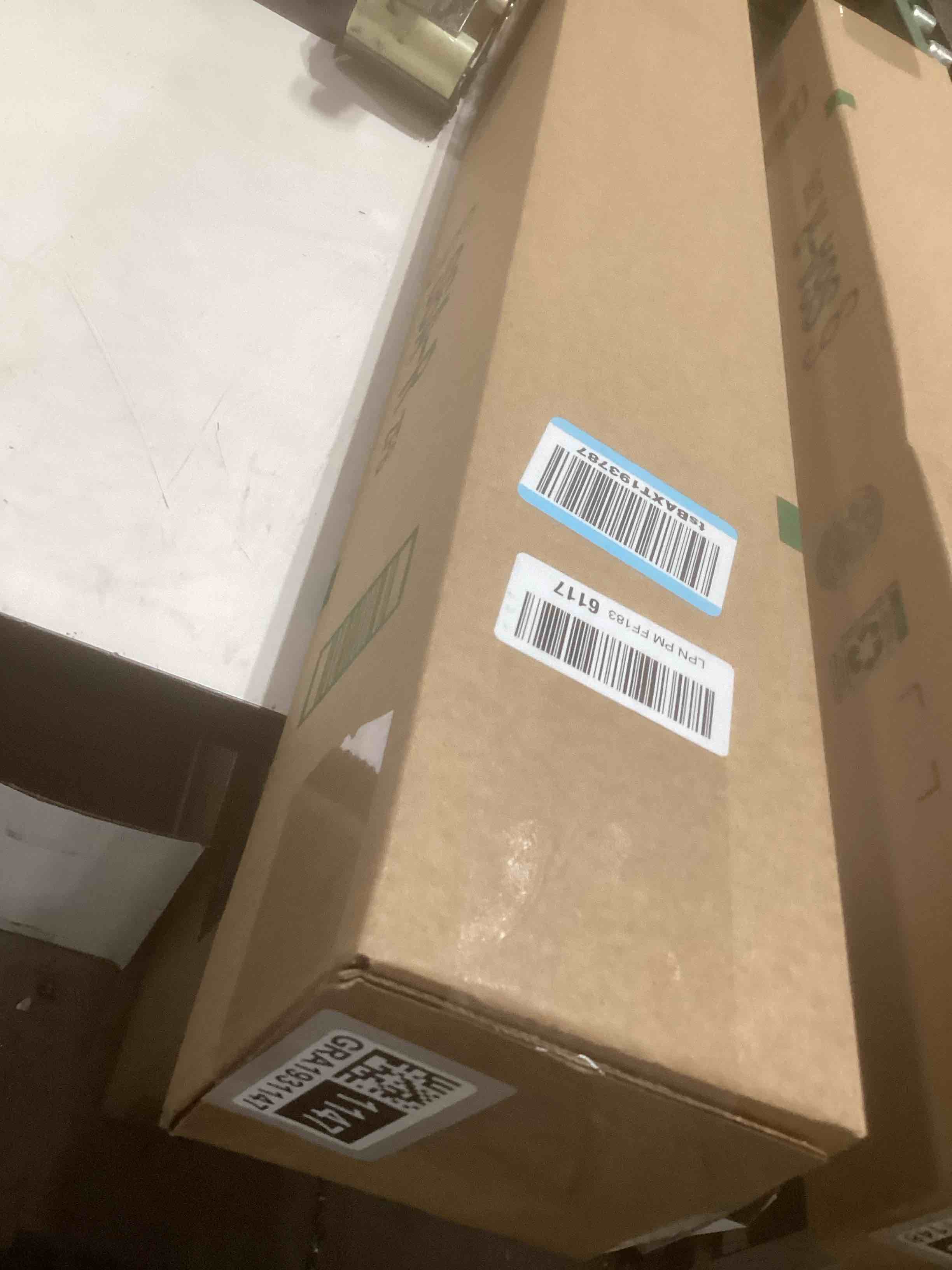 Condition photo showing item condition for Windshield Wiper Arm & Wiper Blade Kit 7251263 7251264 Compatible with Bobcat Loader T450 T550 T590 T595 T630 T650 T740 T750 T770 T870 A770 S450 S510 S530 S550 S570 S590 S595 S630 S650 S740