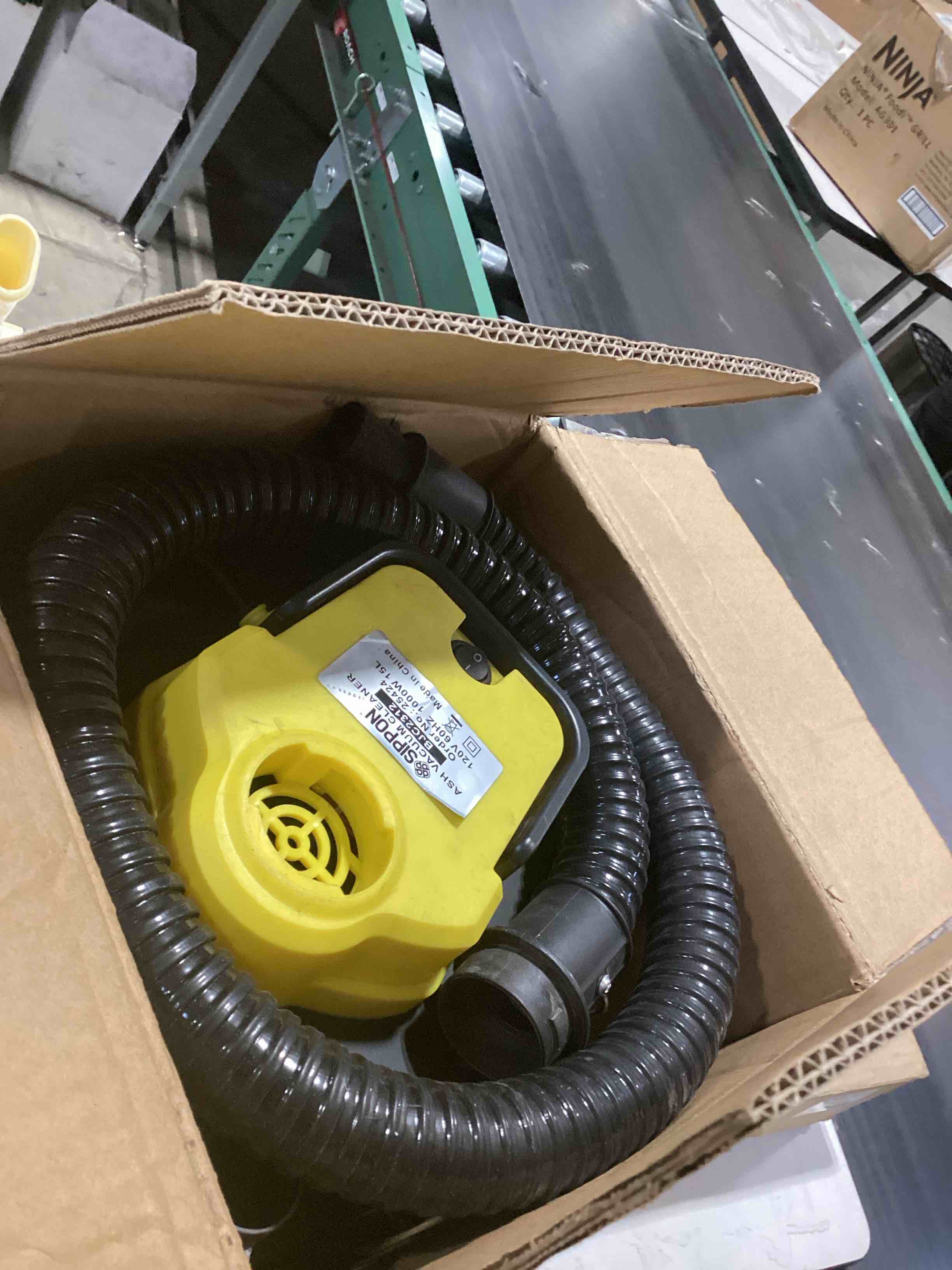 Condition photo showing As Is for Ash Vacuum Cleaner, Pellet Stove Vacuum Cleaner with Wheeled Base & Blower Function, 1000W Powerful Suction 4 Gallon All-in-One Ash Vacuum for Fireplaces, Pellet Stoves