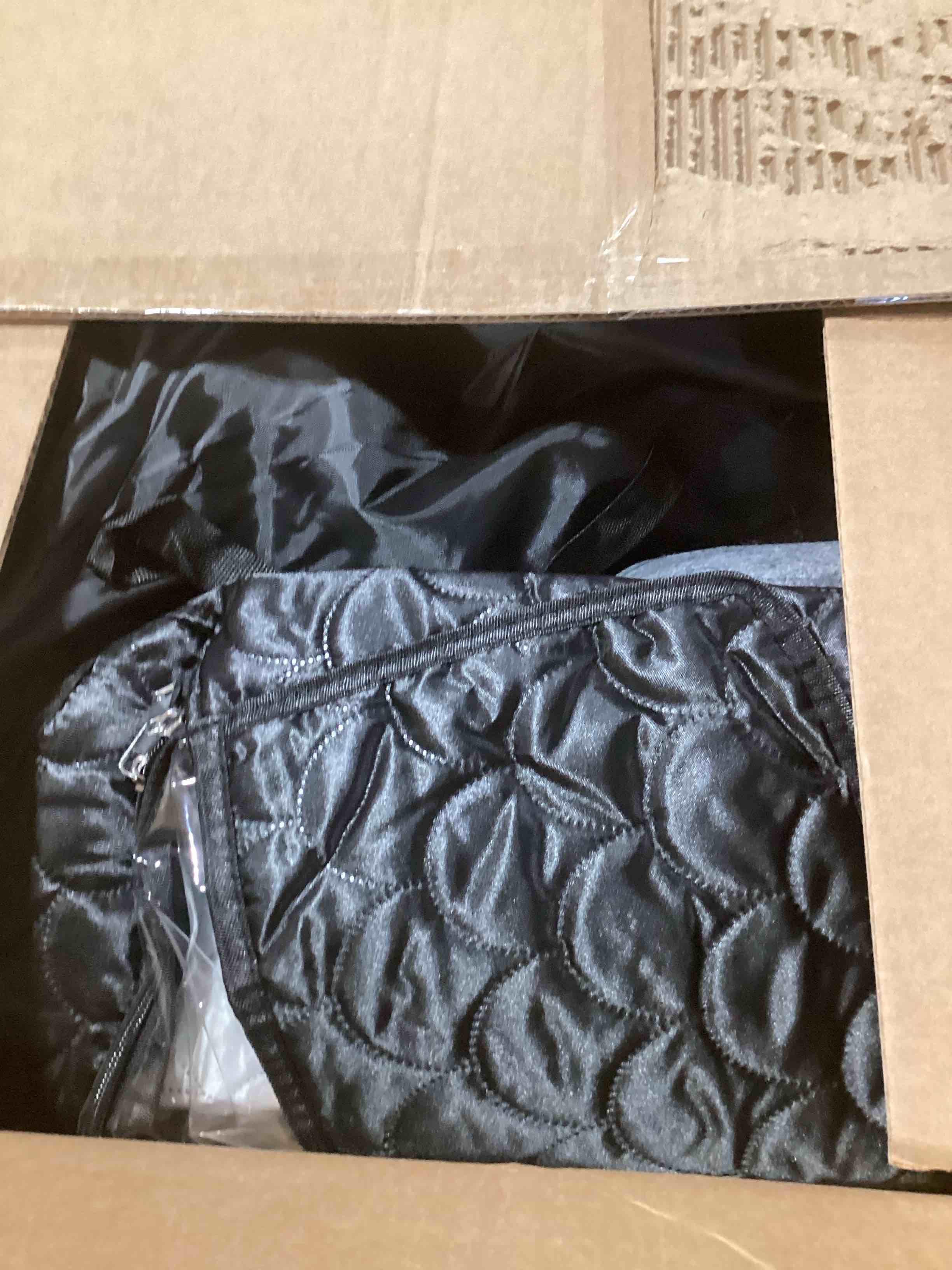 Condition photo showing Good Condition for Portable Sauna for Home, Personal SPA Steam Sauna with 10 Min Fast Heating & 9 Levels Heat, Warm Sauna Tent with 3L/1200W Steamer, Folding Chair, Remote Control for Body Relaxation,32" x 32" x 71" Black