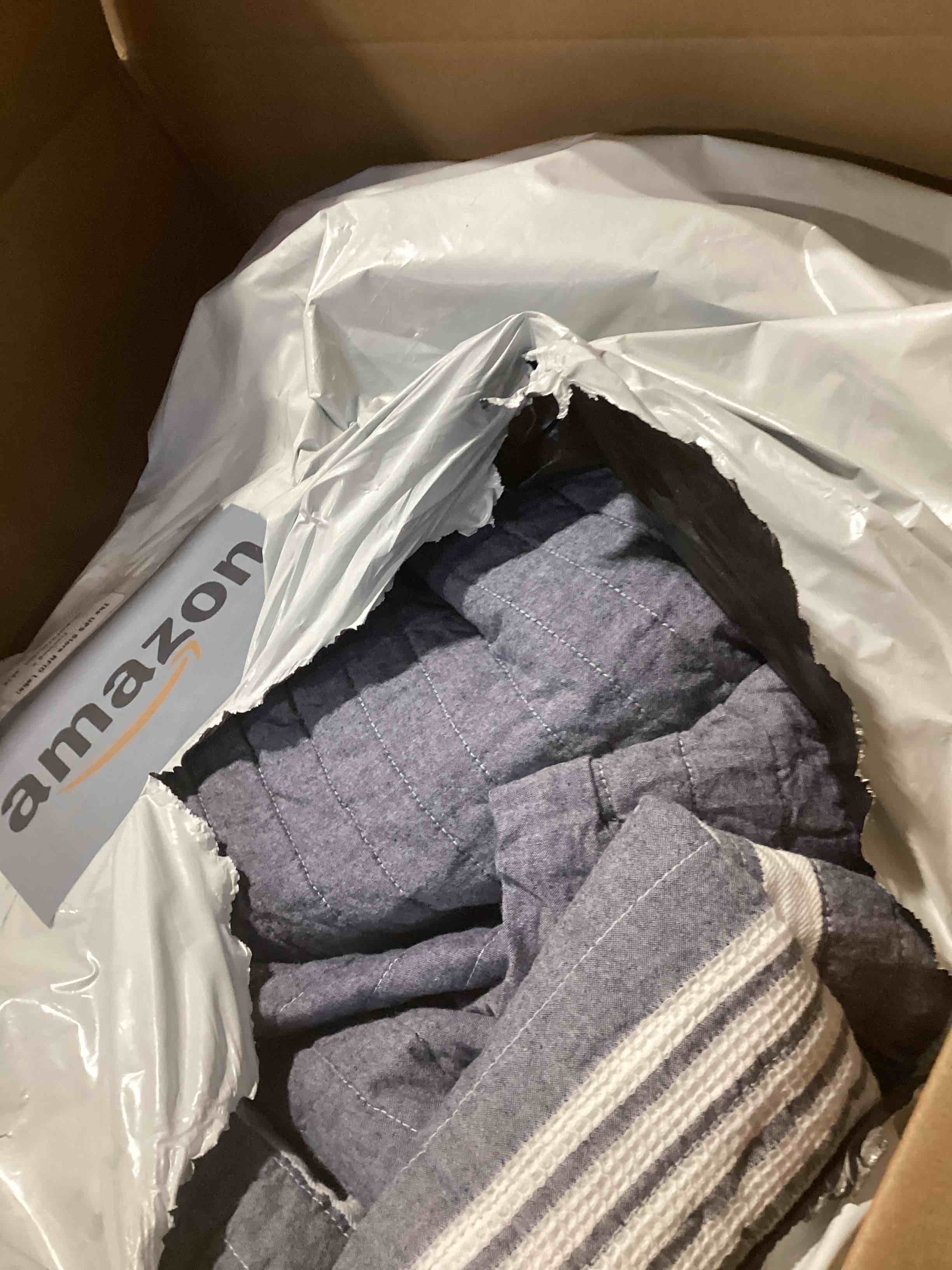 Condition photo showing Good Condition for 100% Cotton Bedspread Oversized Queen Size - 102"x120" Blue Quilt Set with Stripe Pattern, Soft Lightweight Comforter, Breathable Reversible Coverlet Bedding Set 3pcs, Slate Gray/White Slate Gray/White (120"x102")Oversized Queen