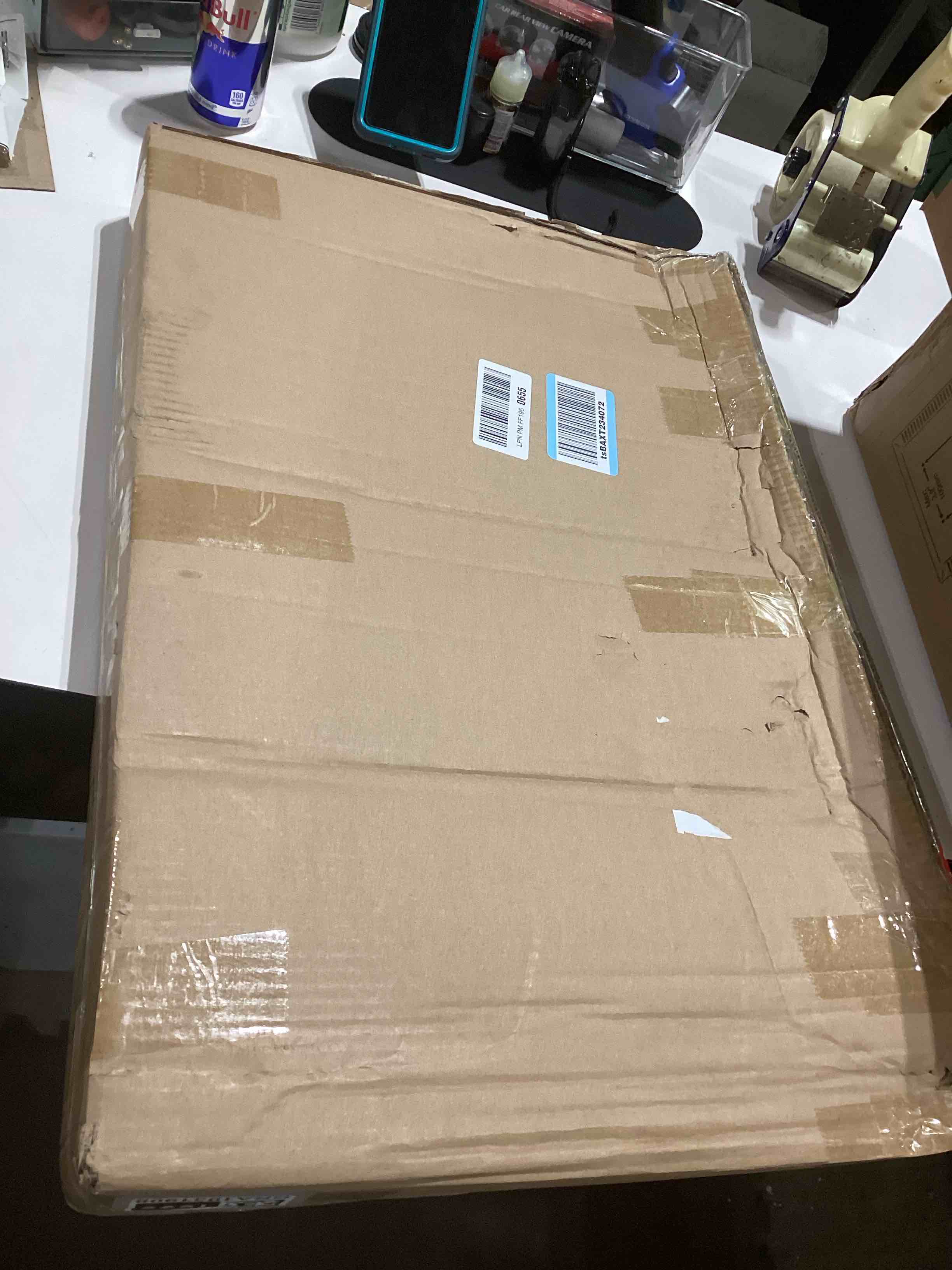 Condition photo showing Good Condition for Clear Acrylic Dog Gate Indoor, Free-Standing Pet Gate, 24" Height (Size M) Foldable 4 Modular Panels, Dog Fence for Doorways, Hallways, Stairs, No Drilling, Perfect for Puppies and Small Pets M 4 Panel