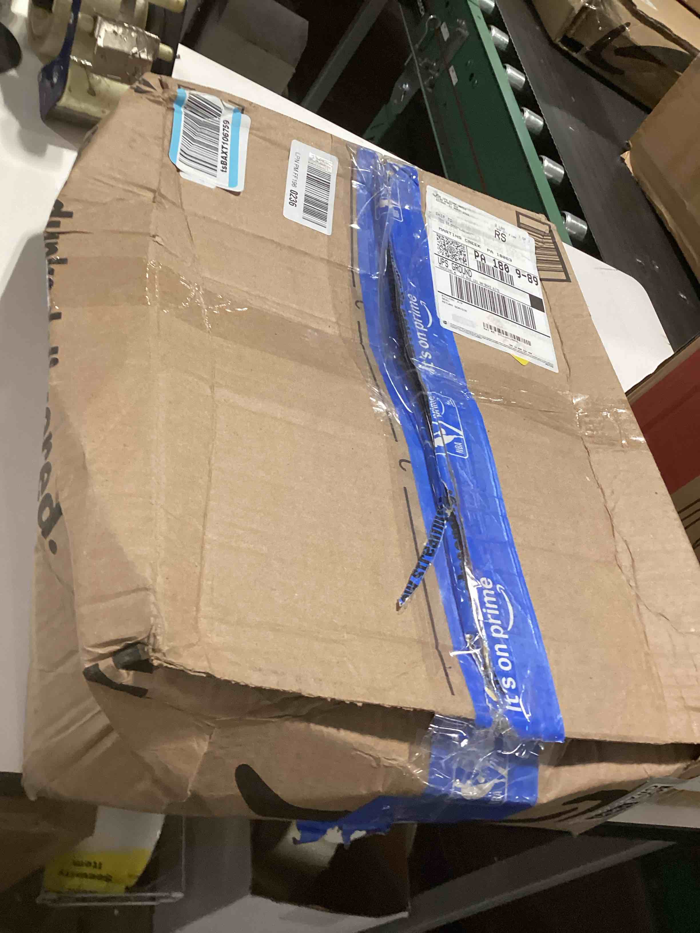 Condition photo showing As Is for Mind Reader Heated Air-Cloud Lumbar Cushion, Ergonomic Memory Foam Back Support Pillow with Adjustable Heat Settings and Timer, Black