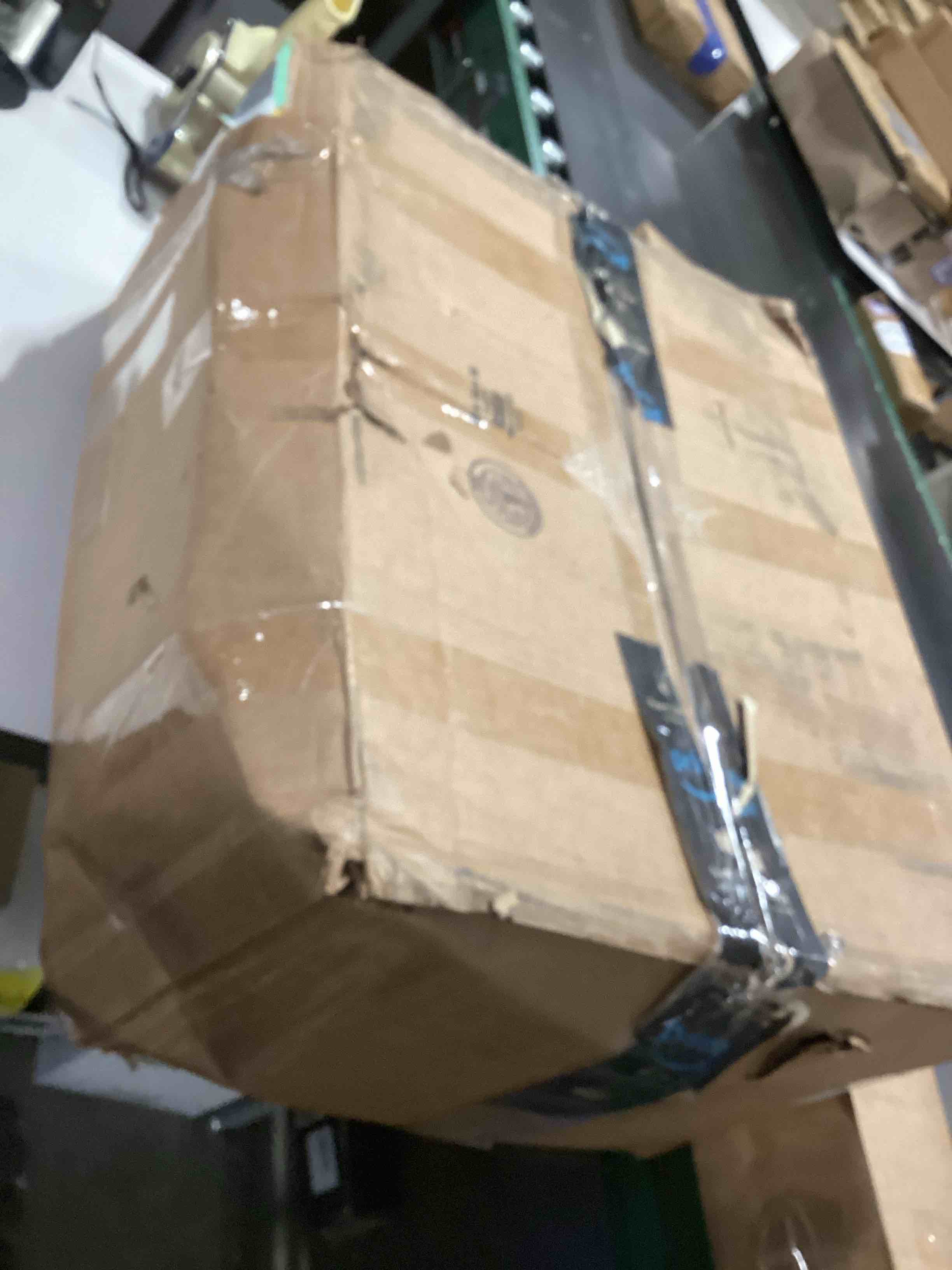 Condition photo showing item condition for lumizone Height Adjustable Piano Bench 19.3" x 12.2" Seat Hydraulic Lifting Keyboard Bench PU Leather Keyboard Chair Heavy Duty Piano Stool with High-Density Sponge Alloy Base (Black, Smooth) Piano Bench C-Black