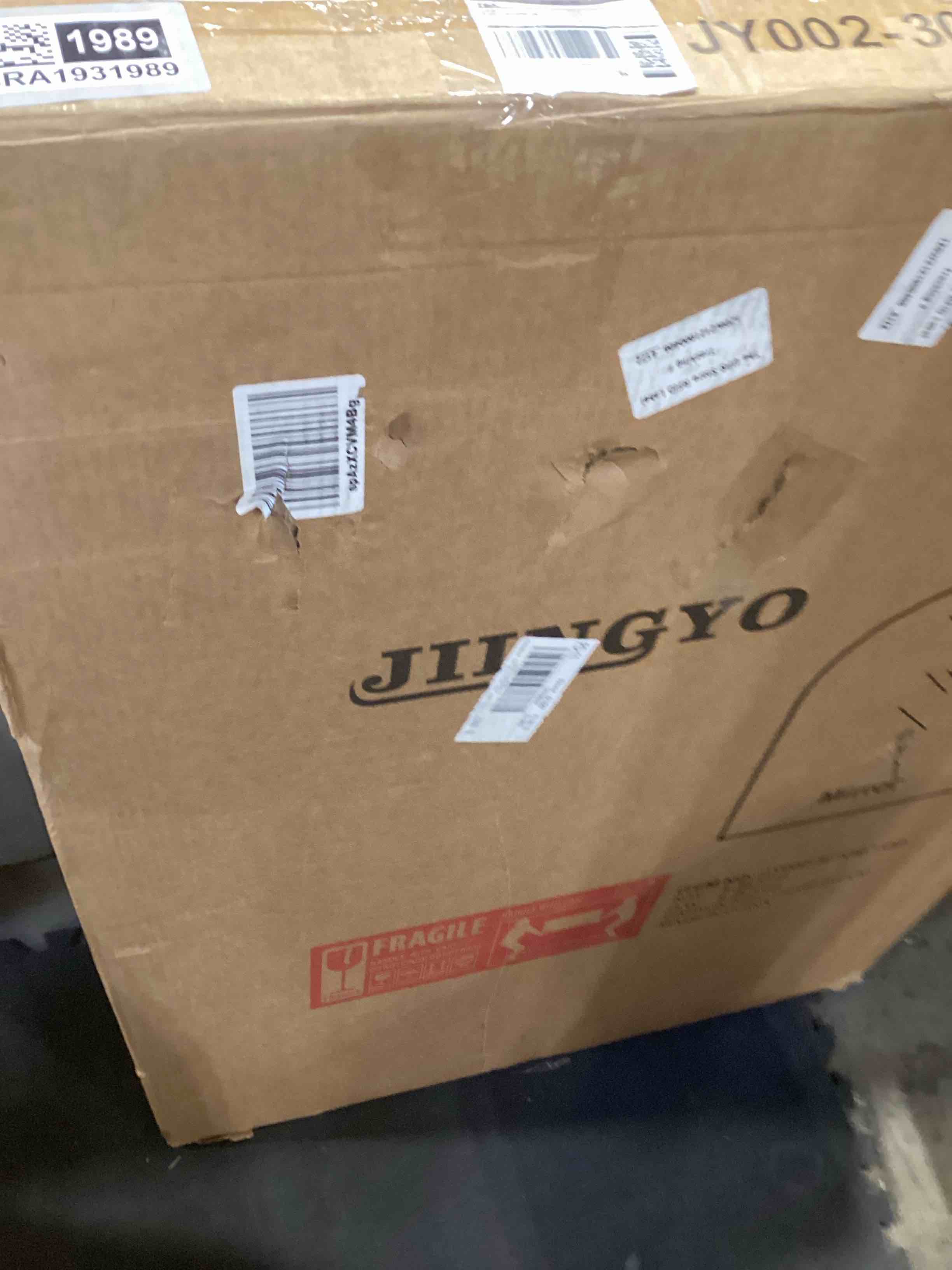 Condition photo showing item condition for Arch Mirror, 40 x 30 Inch Gold Arch Mirror for Bathroom, Arched Wall Mirror, Aluminum Alloy Frame Gold Bathroom Vanity Mirror for Living Room Bedroom Entryway Mantel Hallways Decor