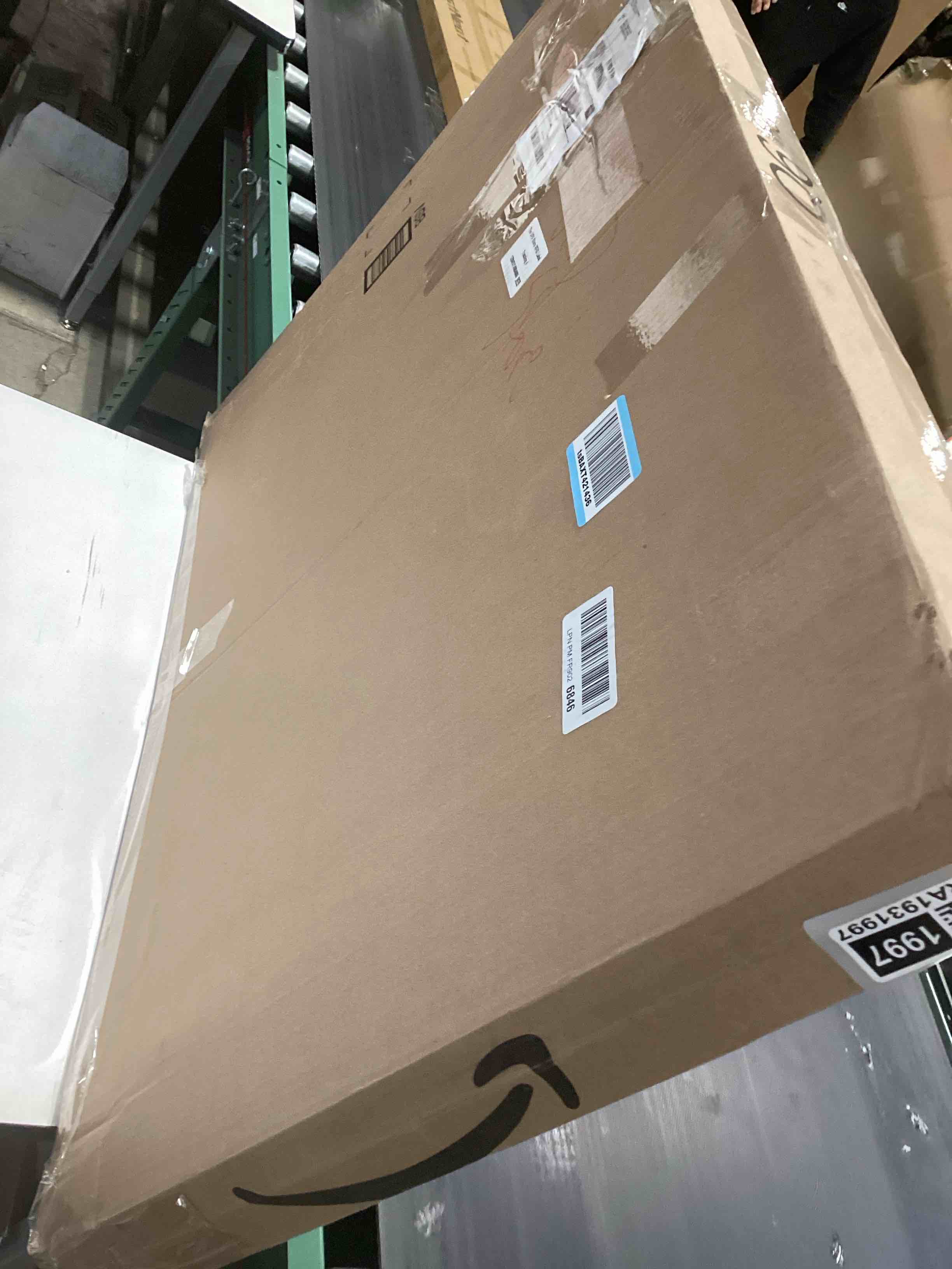 Condition photo showing Good Condition for Kaforise Painted Wire Wall Grid Panel, Multifunction Photo Hanging Display and Wall Storage Organizer, Pack of 2, Size:23.6"x 23.6", Square Black