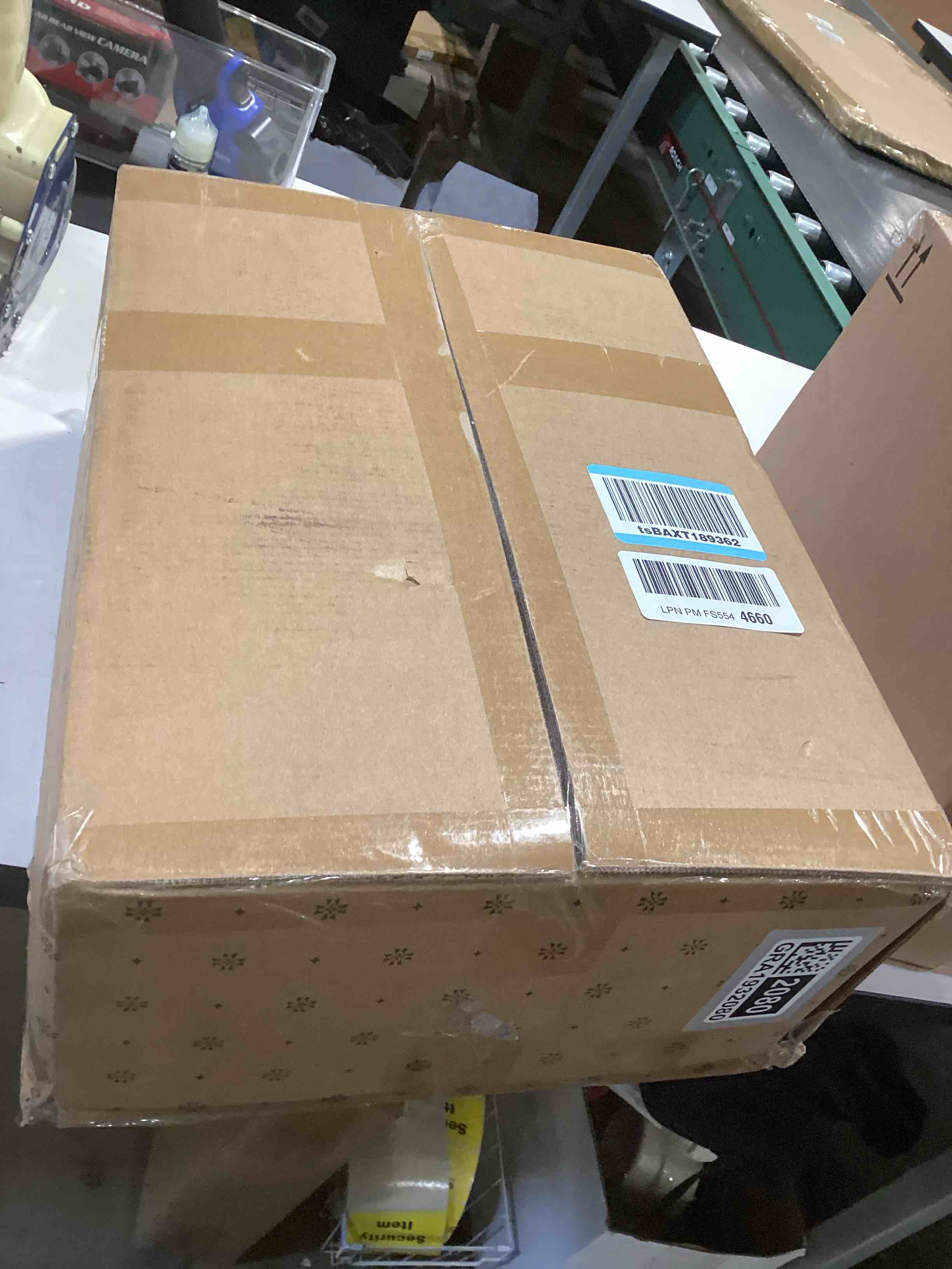 Condition photo showing Good Condition for Beckham Hotel Collection Bed Pillows Standard/Queen Size Set of 2 - Original Soft Down Alternative Pillow for Sleeping - Soft Support for Back, Stomach or Side Sleepers Queen / Standard White