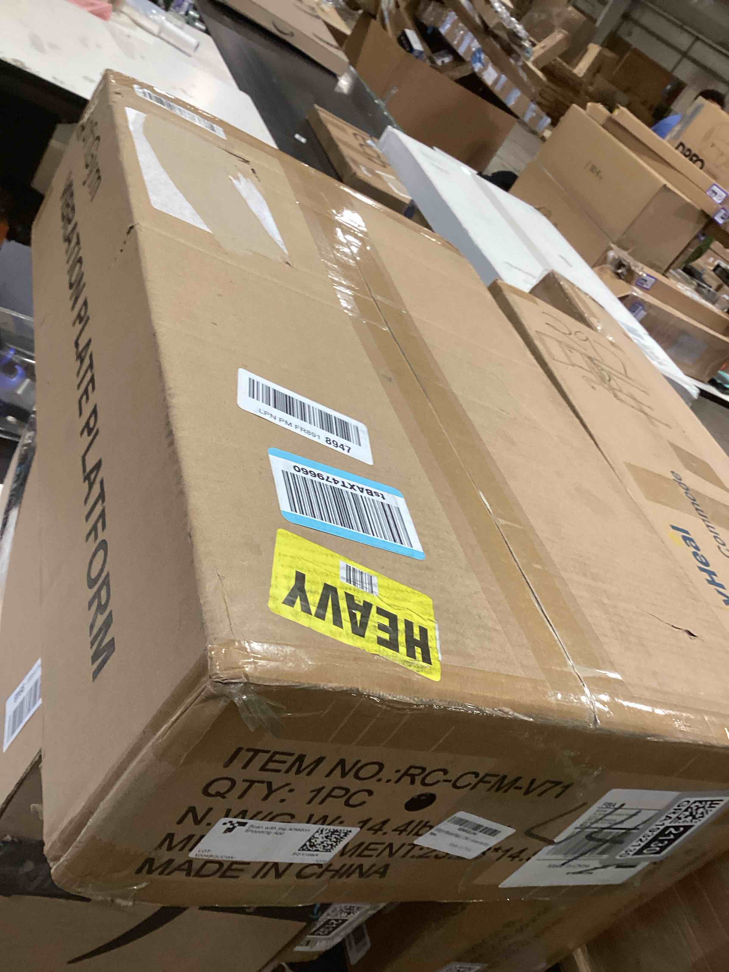 Condition photo showing Good Condition for SoftGym Vibration Plate Exercise Machine for Lymphatic Drainage,Power Vibrate Stand Shake Board 450 Lbs Capacity Whole Body Workout Waver with Fitness Resistance Bands Weight Loss Gifts for Women Men Slim- Black