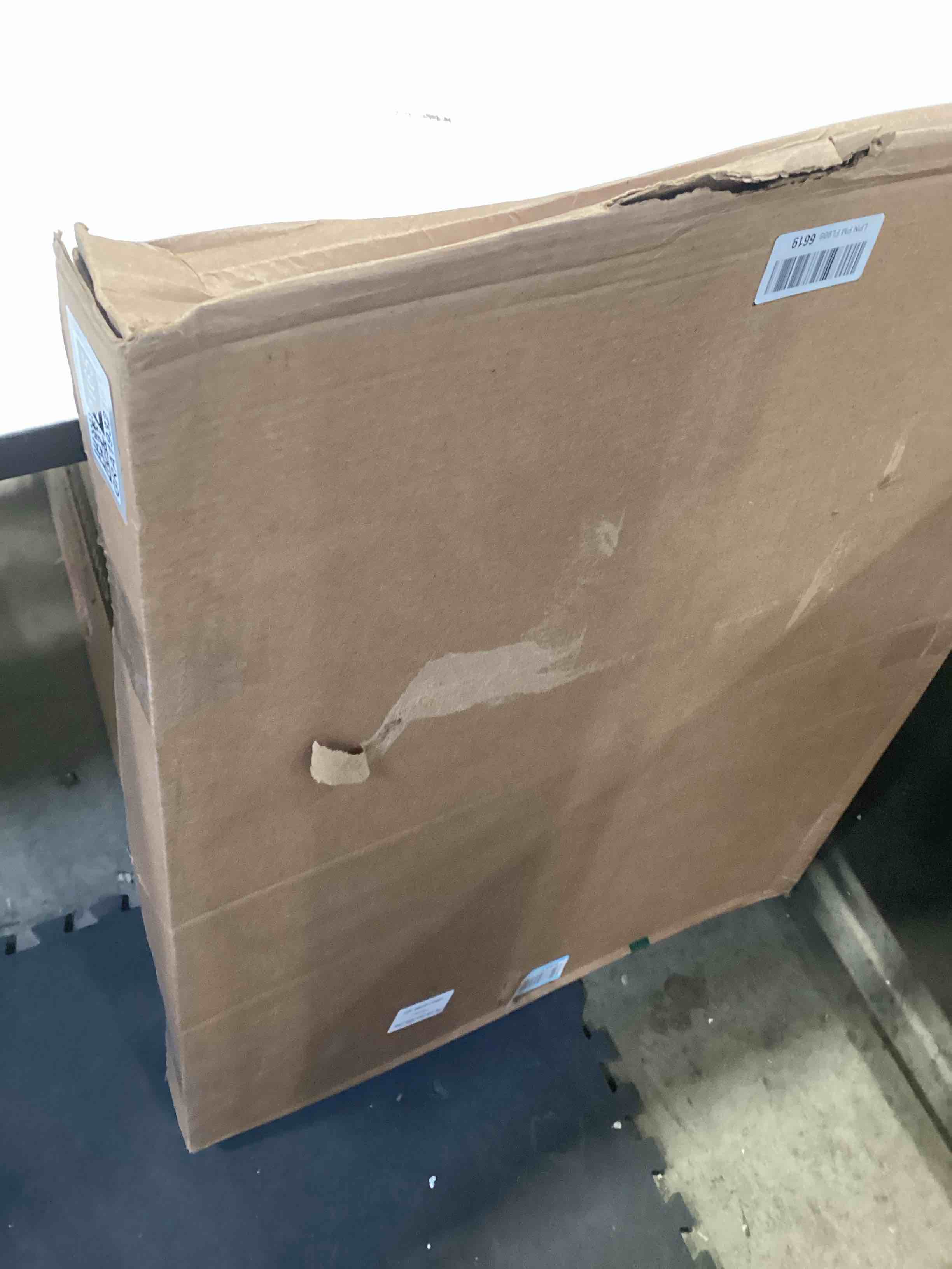 Condition photo showing Good Condition for 2 Pieces 1/8" Clear Circle Acrylic Sheet, 24 Inch Diameter Plexiglass Sheet, Round for Cake Discs, Plexiglass Table Top, Acrylic Backdrops and DIY Display Projects Craft 24 Inch Diameter, 1/8”Thick 2