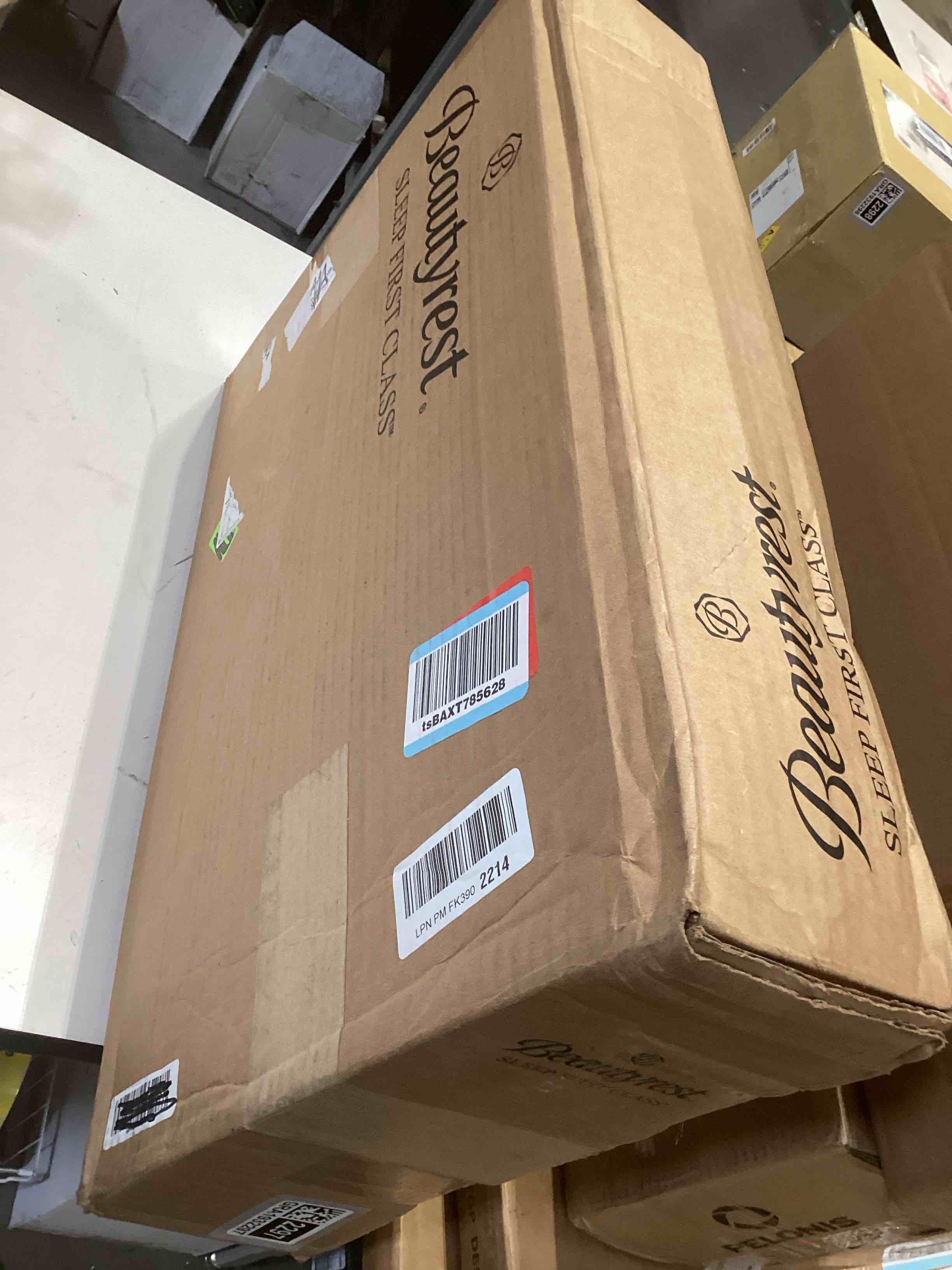 Condition photo showing Good Condition for Beautyrest Absolute Relaxation Pillow - Standard Size - Ventilated and Pressure Relieving Premium Memory Foam for Improved Airflow - Plus, AquaCool Technology for Temperature Regulation Ventilated Memory Foam Pillow Queen