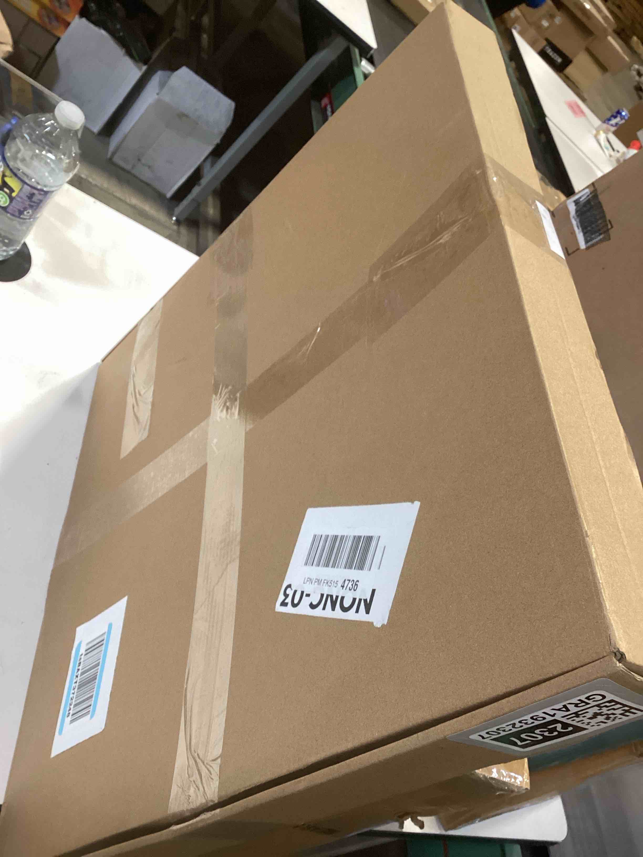 Condition photo showing Good Condition for 21" Lazy Susan Wood Turntable Organizer for Kitchen Decor, Farmhouse Round Wooden Lazy Susan Organization and Storage for Cabinet, Dining Table, Bathroom, Countertop,Centerpiece, Home Decor Whitewased White 21 inches