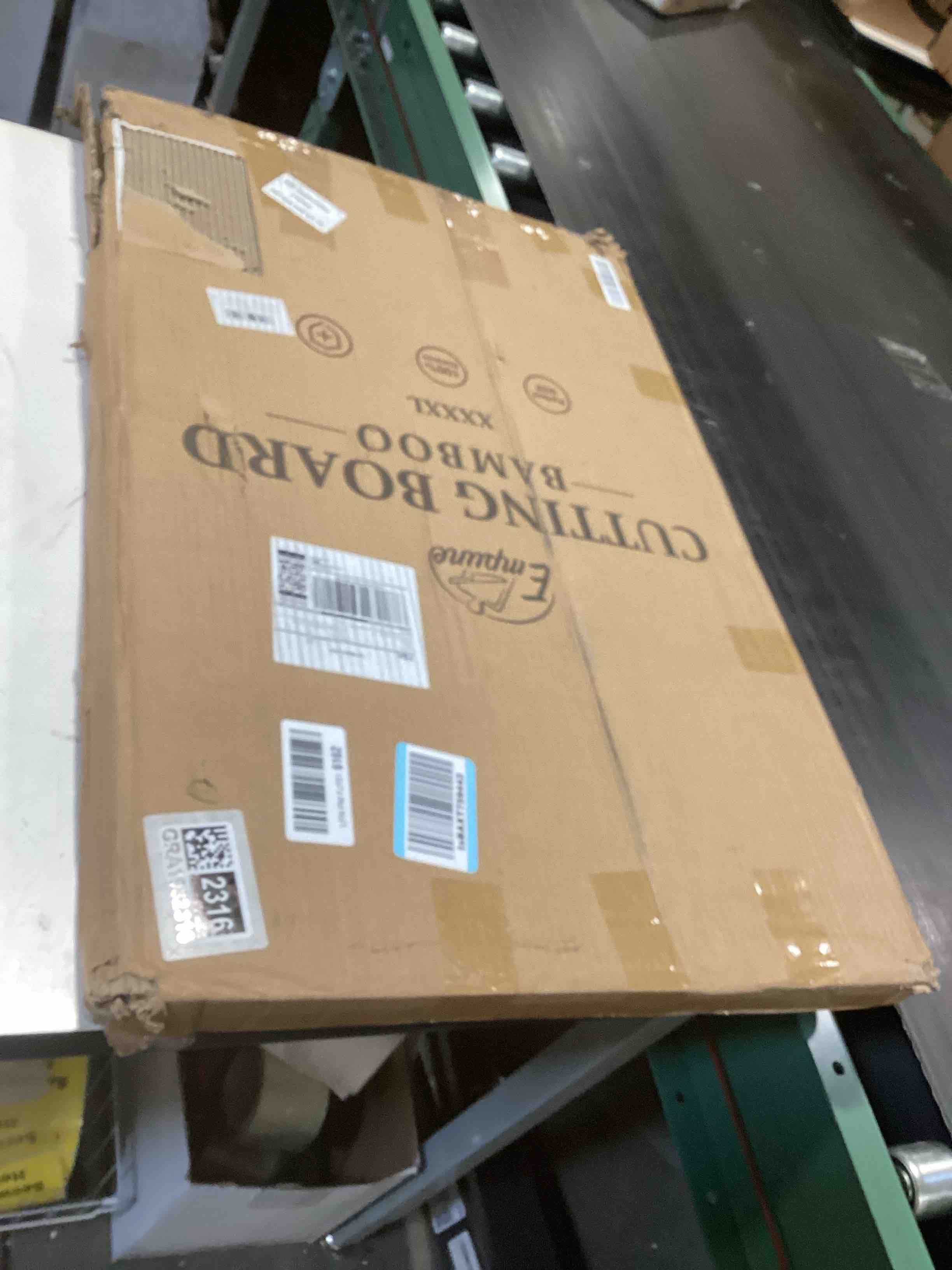 Condition photo showing Good Condition for 30 x 20 Extra Large Cutting Board, Turkey Carving Board Bamboo Meat Cutting Boards for Kitchen with Juice Groove and Handles Heavy Duty Charcuterie Board, 4XL, Empune 30"L x 20"W