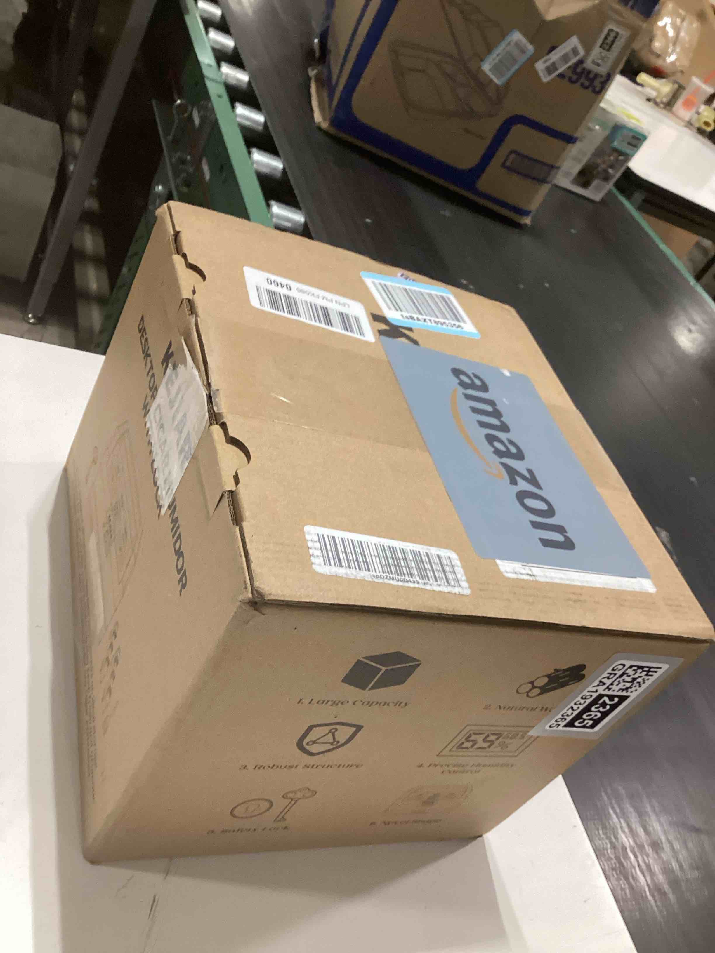 Condition photo showing As Is for Cigar Humidor Cedar Wood Lined Humidor for 45-60 Cigars, Acrylic Top Cigar Box with Lock, Digital Hygrometer 2 Adjustable Humidifiers Drawer Cedar Tray Divider, Cigar Gifts Desktop Storage Box Black