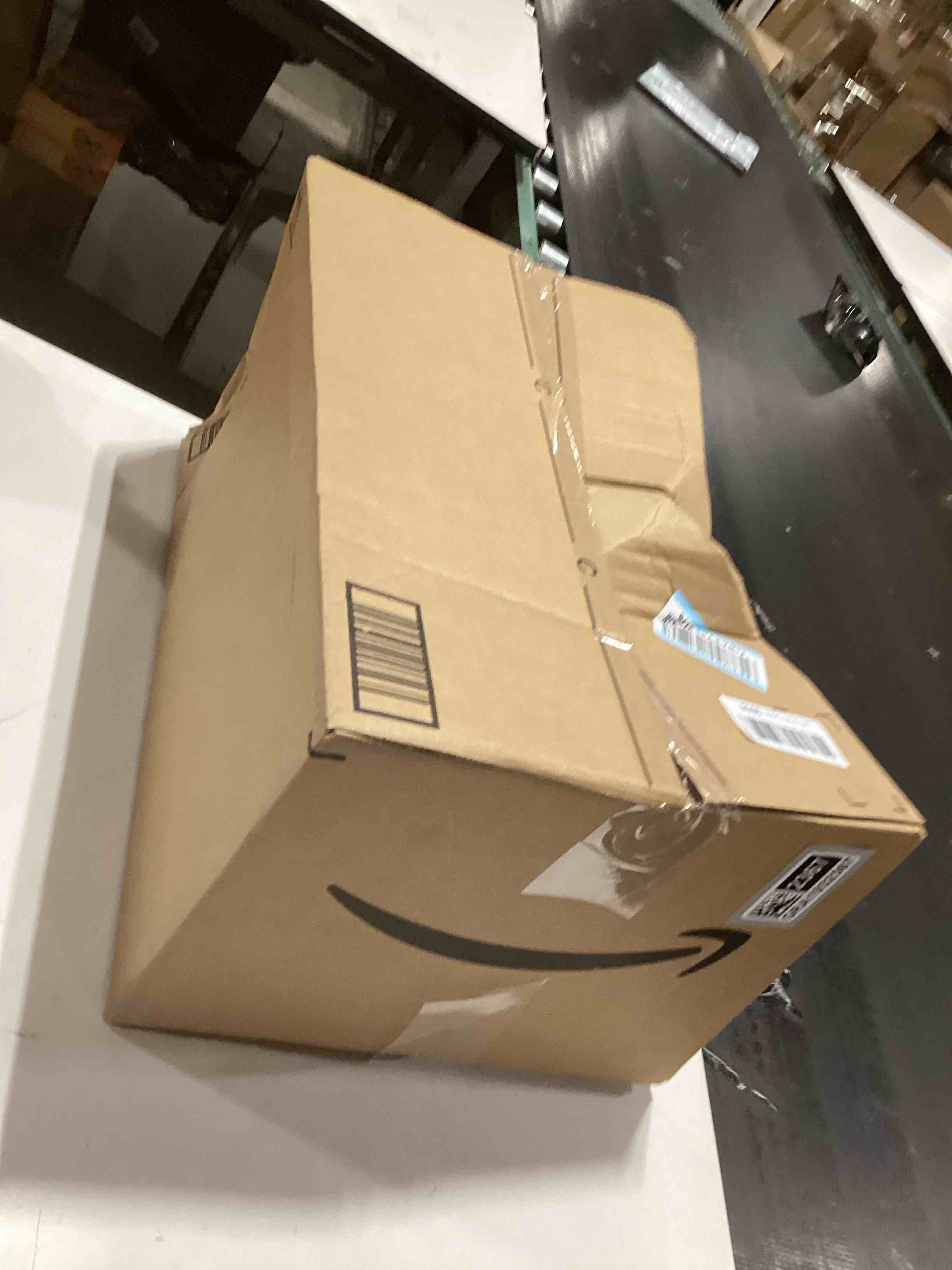 Condition photo showing Good Condition for Cabilock Woven Storage Basket with Handles Rectangular Toy and Laundry Organizer Portable Seagrass Style Wicker Basket for Home Bedroom Bathroom Storage