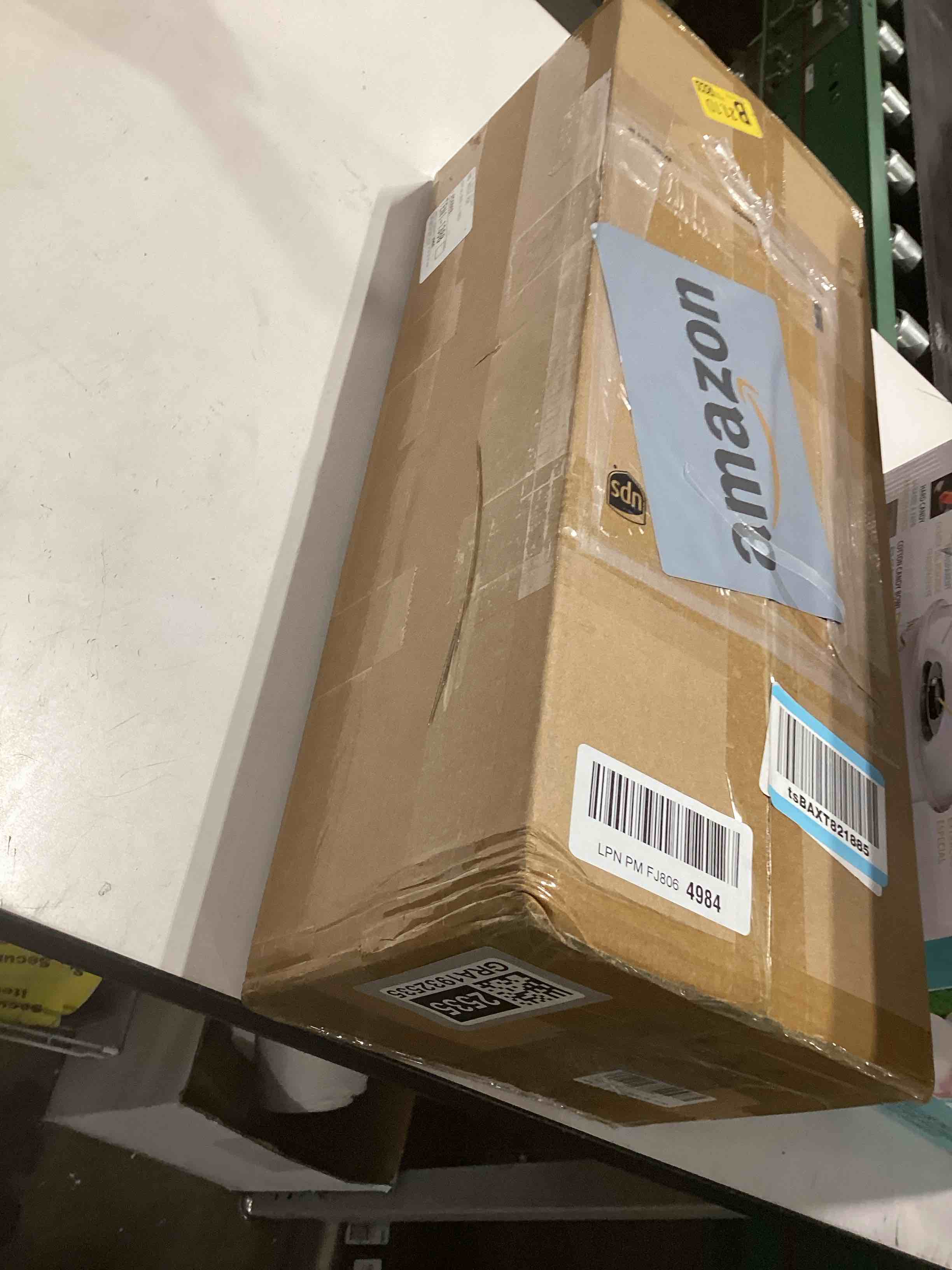 Condition photo showing Good Condition for Generator Covers While Running, Generator Tent With Bracket, 38X28X27 inches, Roof Design Without Water Accumulation,1680D Marine Canvas Production+Heavy-Duty Stainless Steel Bracket, Black Black,with bracket 38x28x27