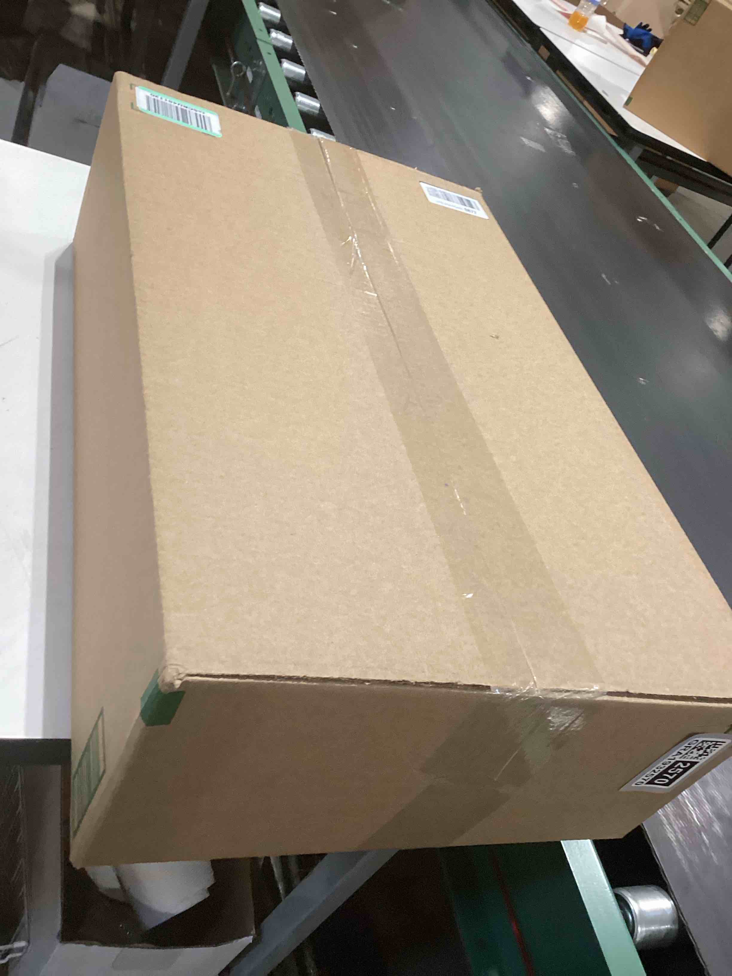 Condition photo showing Good Condition for AXV Vibration Plate Fitness Platform Exercise Machine Vibrating Shaking Full Body Shaker Workout Vibrate Stand Shake Board Sport Gym for Weight Loss Fat Burner for Women Men SLIM-ALLBLACK