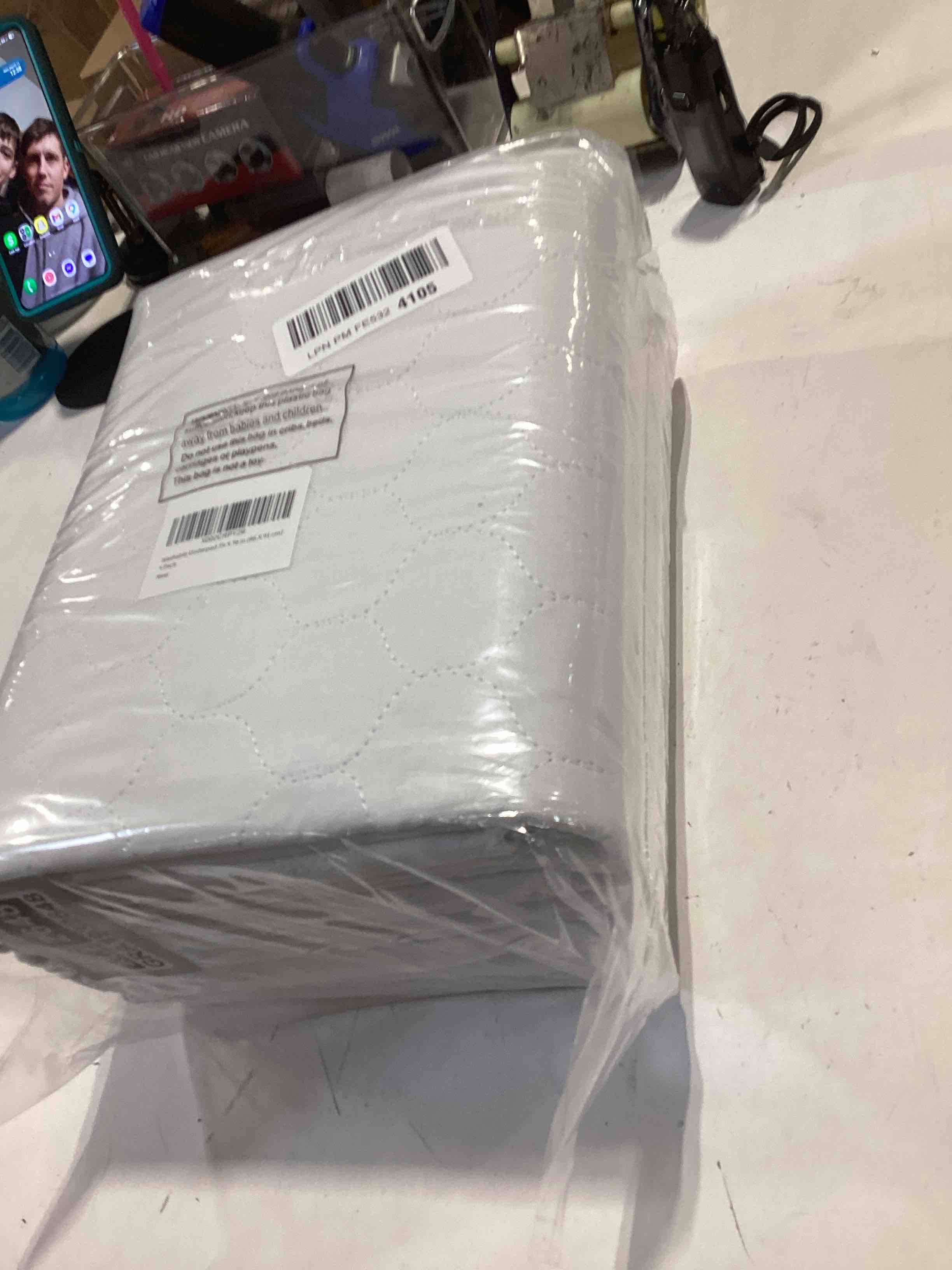 Condition photo showing Good Condition for Heavy Absorbency Bed Pad, Washable and Reusable Incontinence Bed Underpads, 34"X36" (4 Pack), Waterproof Mattress Protector 34x36 Inch (Pack of 4)