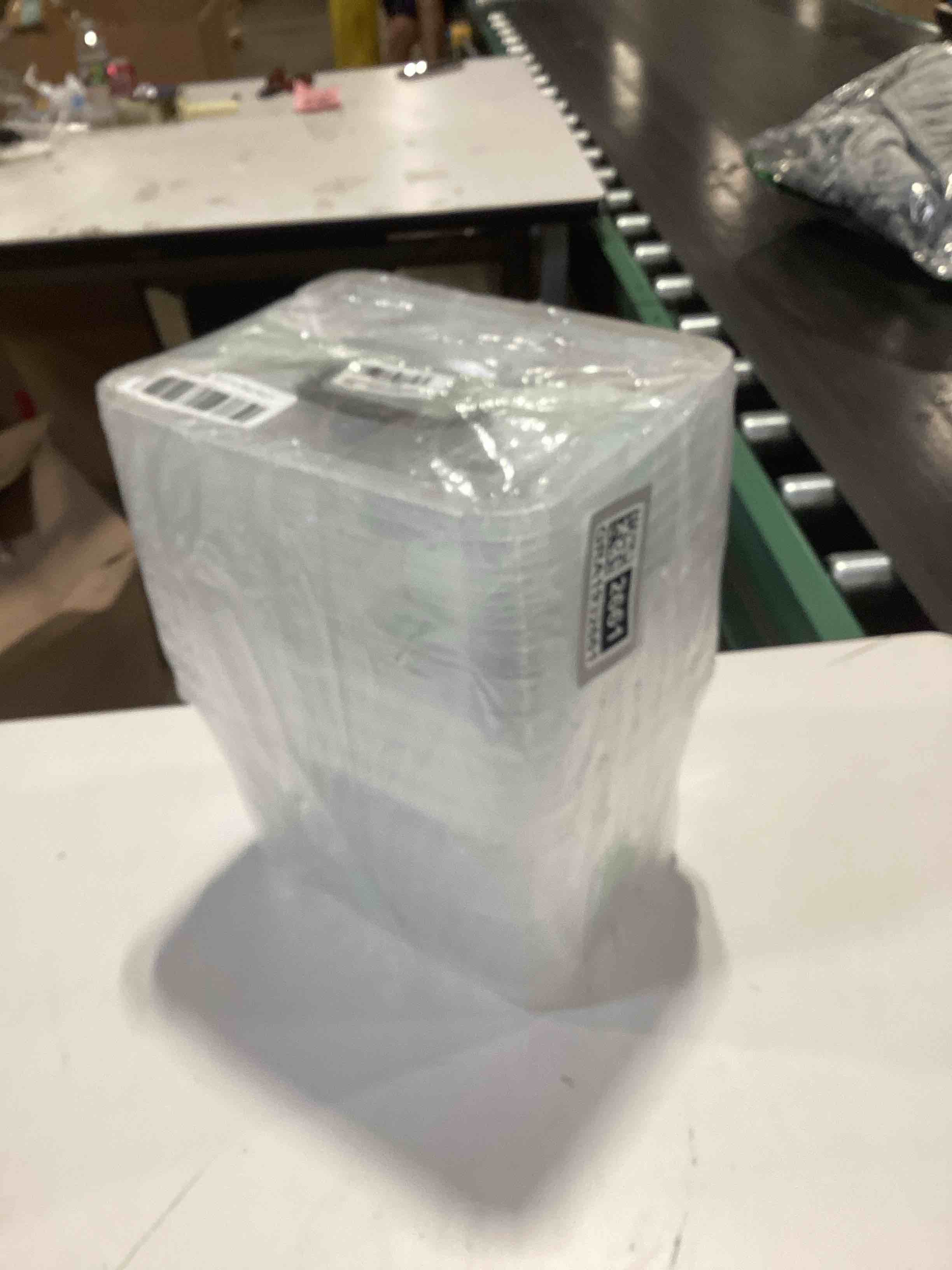 Condition photo showing Good Condition for JUJIAJIA 6 Quart Clear Storage Latch Box/Bins, 6-Pack Plastic Container with Latches and Lid 6 QT