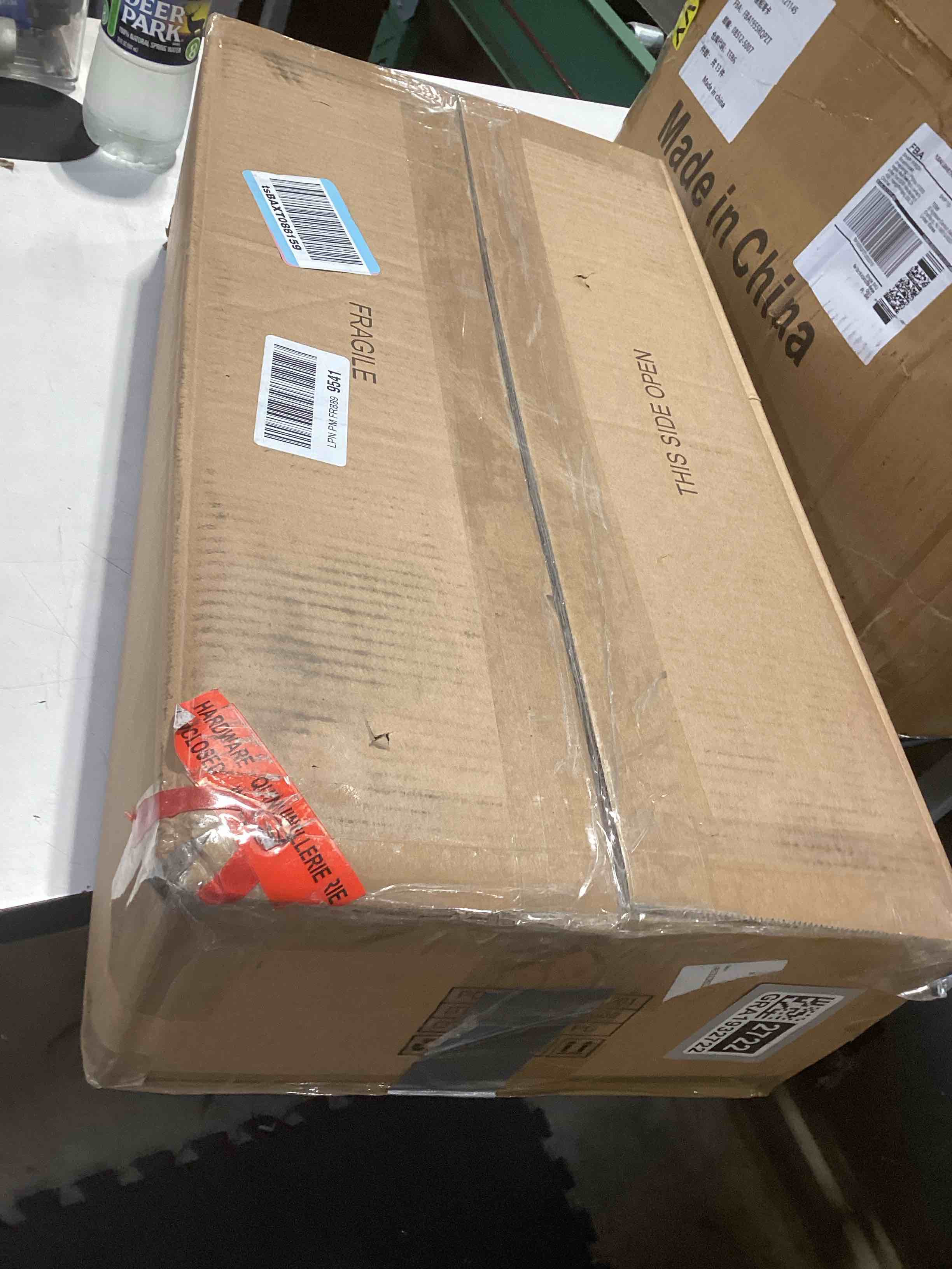 Condition photo showing Good Condition for LALUZ Gold Chandelier, 6-Light Modern Farmhouse Dining Room Chandelier Over Table, 19.7'' Candlestick Chandeliers Hanging Light Fixture for Dining Room, Living Room, Bedrooms, Foyer