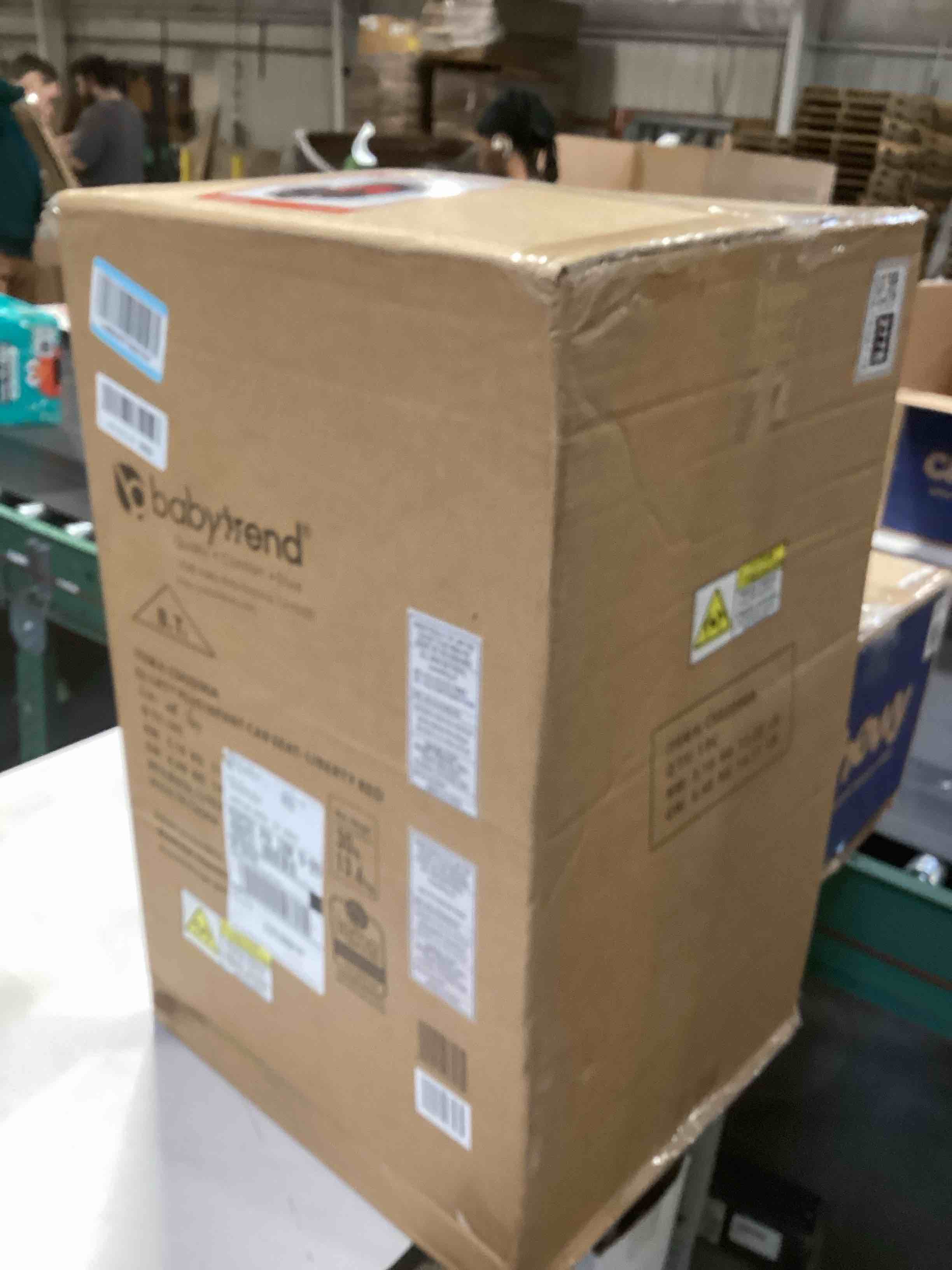 Condition photo showing Good Condition for Baby Trend EZ-Lift Plus Infant Car Seat, Liberty Red