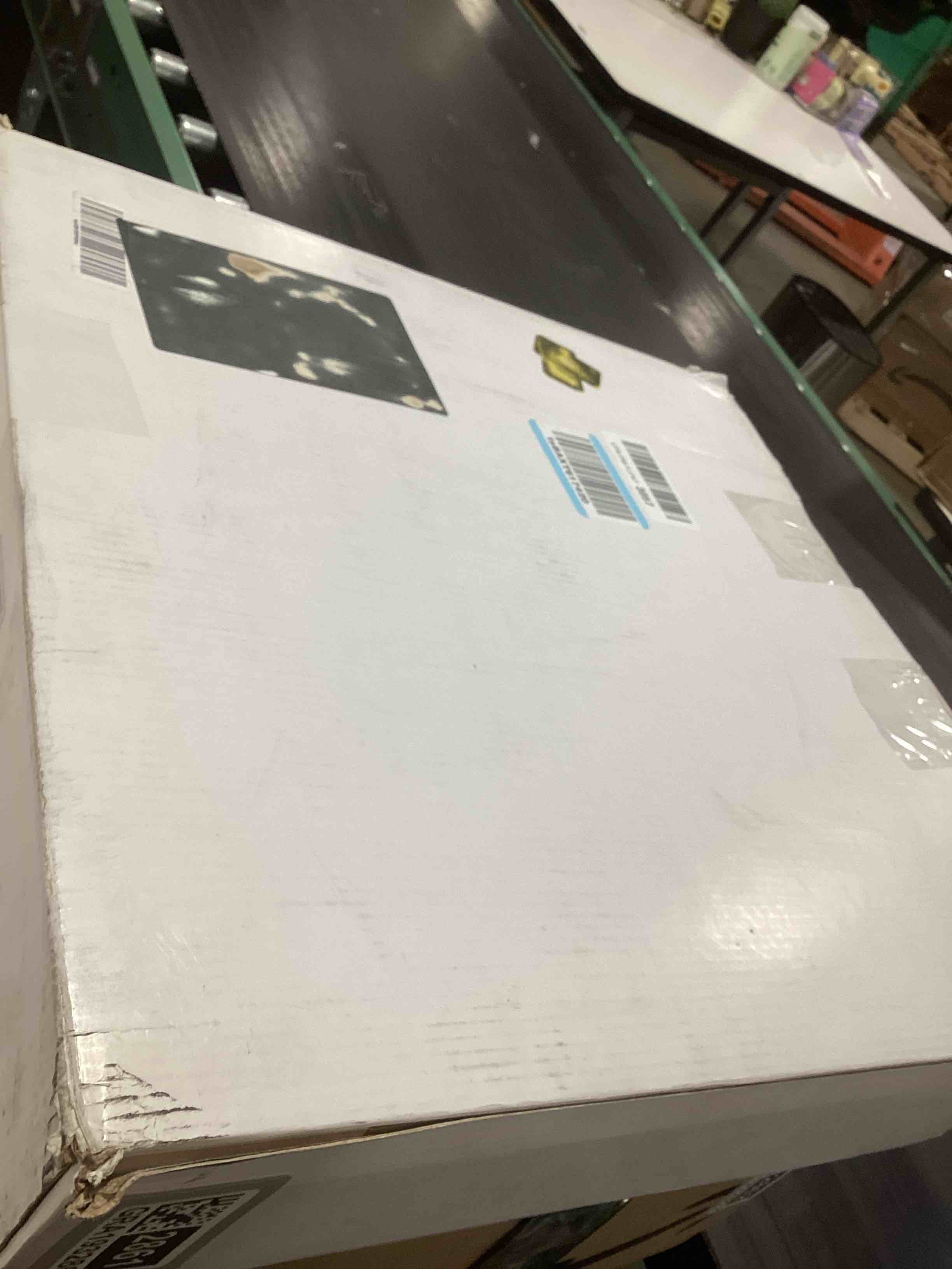 Condition photo showing As Is for 18"Solid Wood Skulls Hydro-Printed Truck Steering Wheel 4-Spoke Chrome Plated Aluminum Steering Wheel for Semi-Trailers,Trucks for Kenworth, Peterbilt, Volvo, Freightliner TS-401HPR