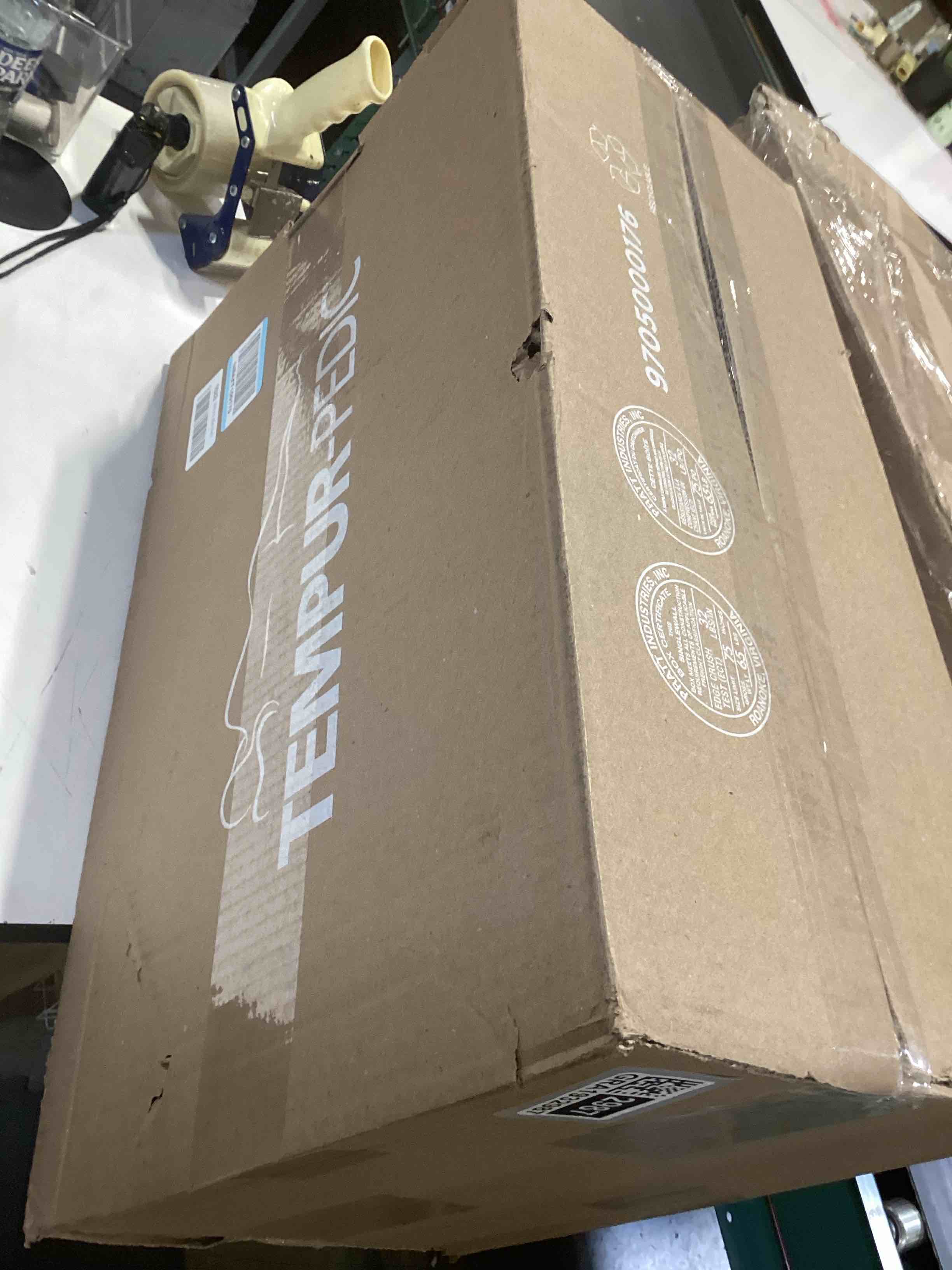 Condition photo showing Good Condition for TEMPUR-Pedic TEMPUR-Cloud Pillow, Standard-2-Pack, Standard, White 2 Count