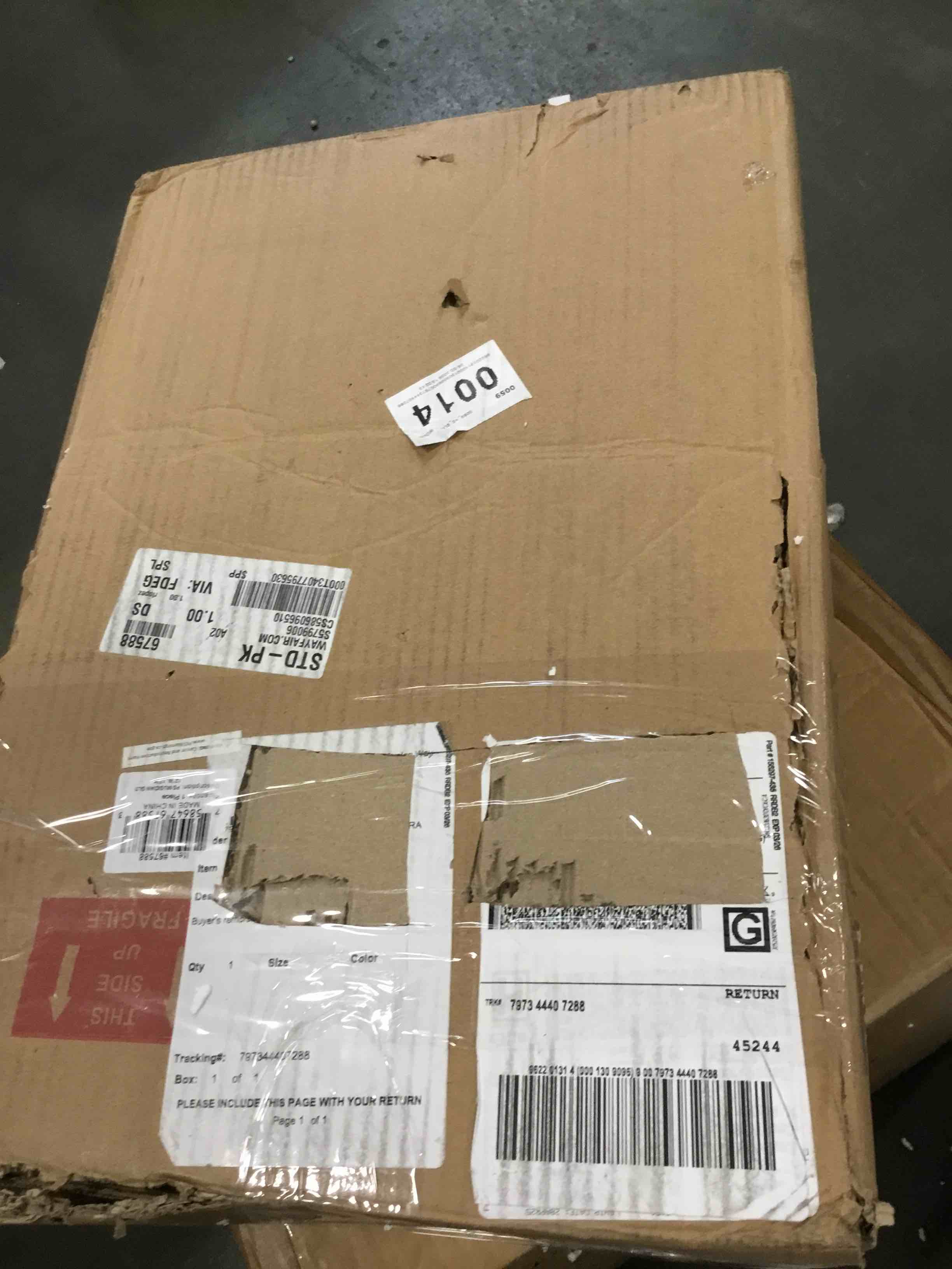 https://s3.amazonaws.com/lotting-images-prod/bidfta/GRA1939015_1746730868926.jpeg