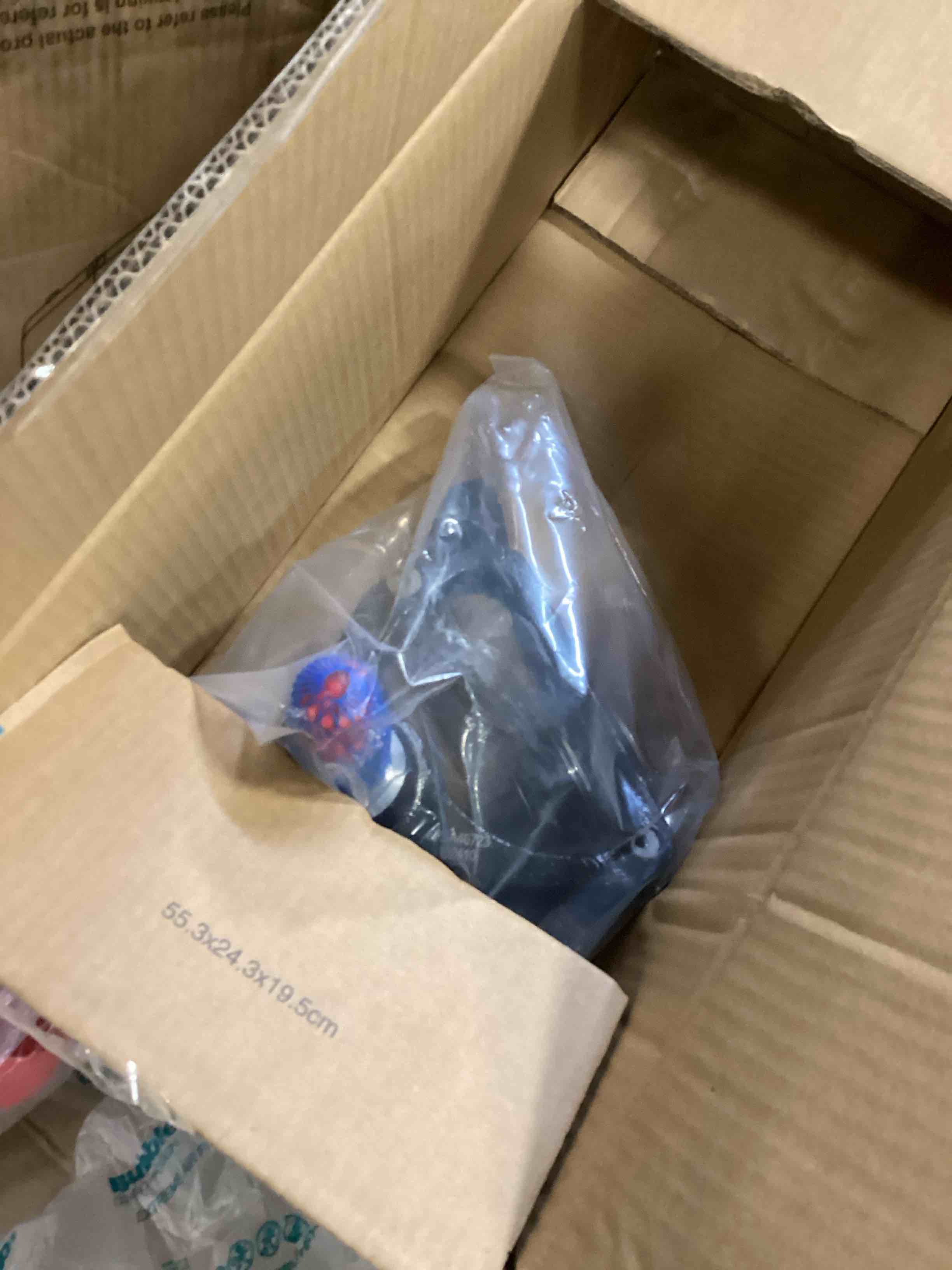https://s3.amazonaws.com/lotting-images-prod/bidfta/GRA1939097_1747403079024.jpeg