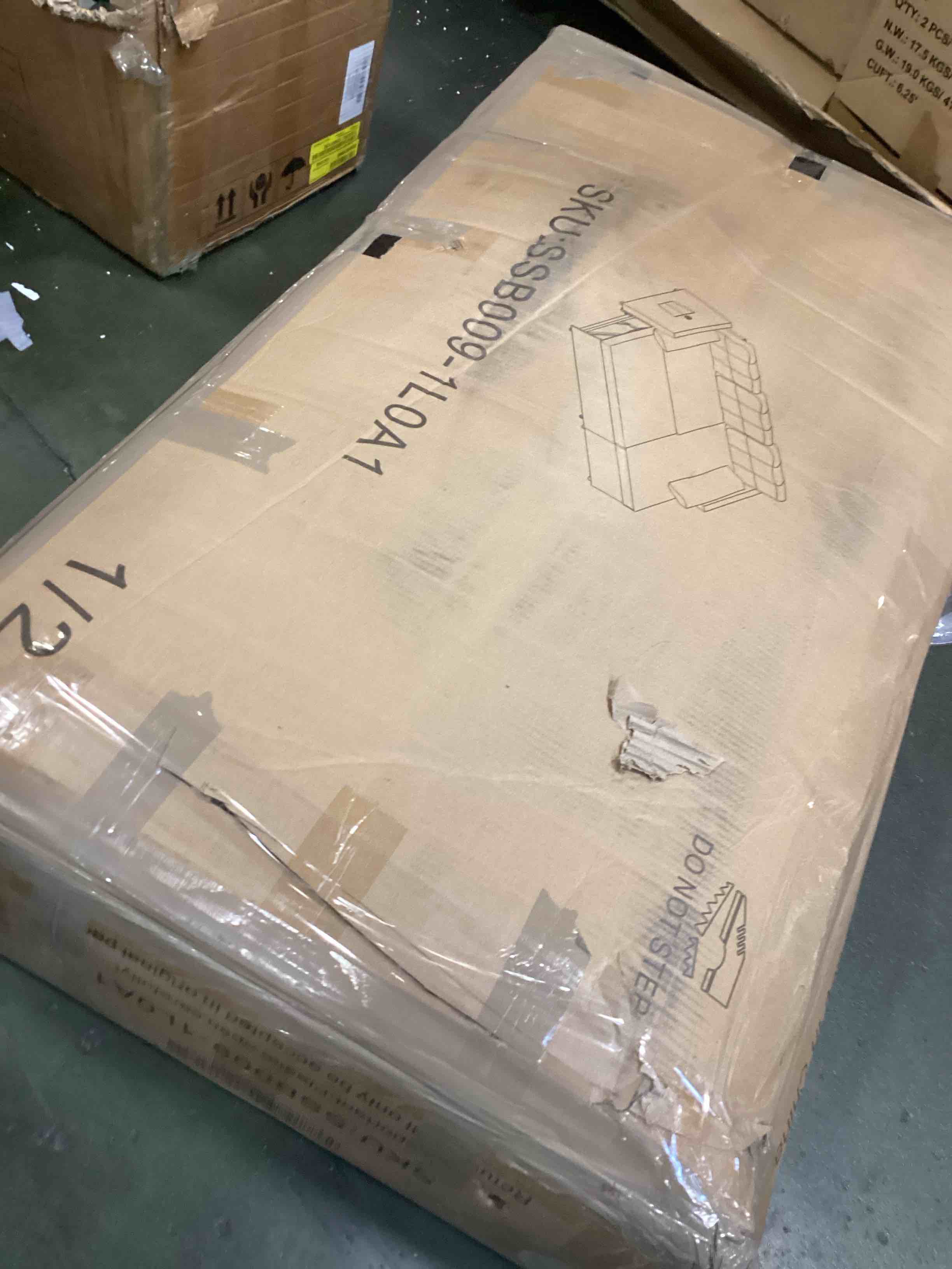 https://s3.amazonaws.com/lotting-images-prod/bidfta/GRA1939865_1748543438204.jpeg