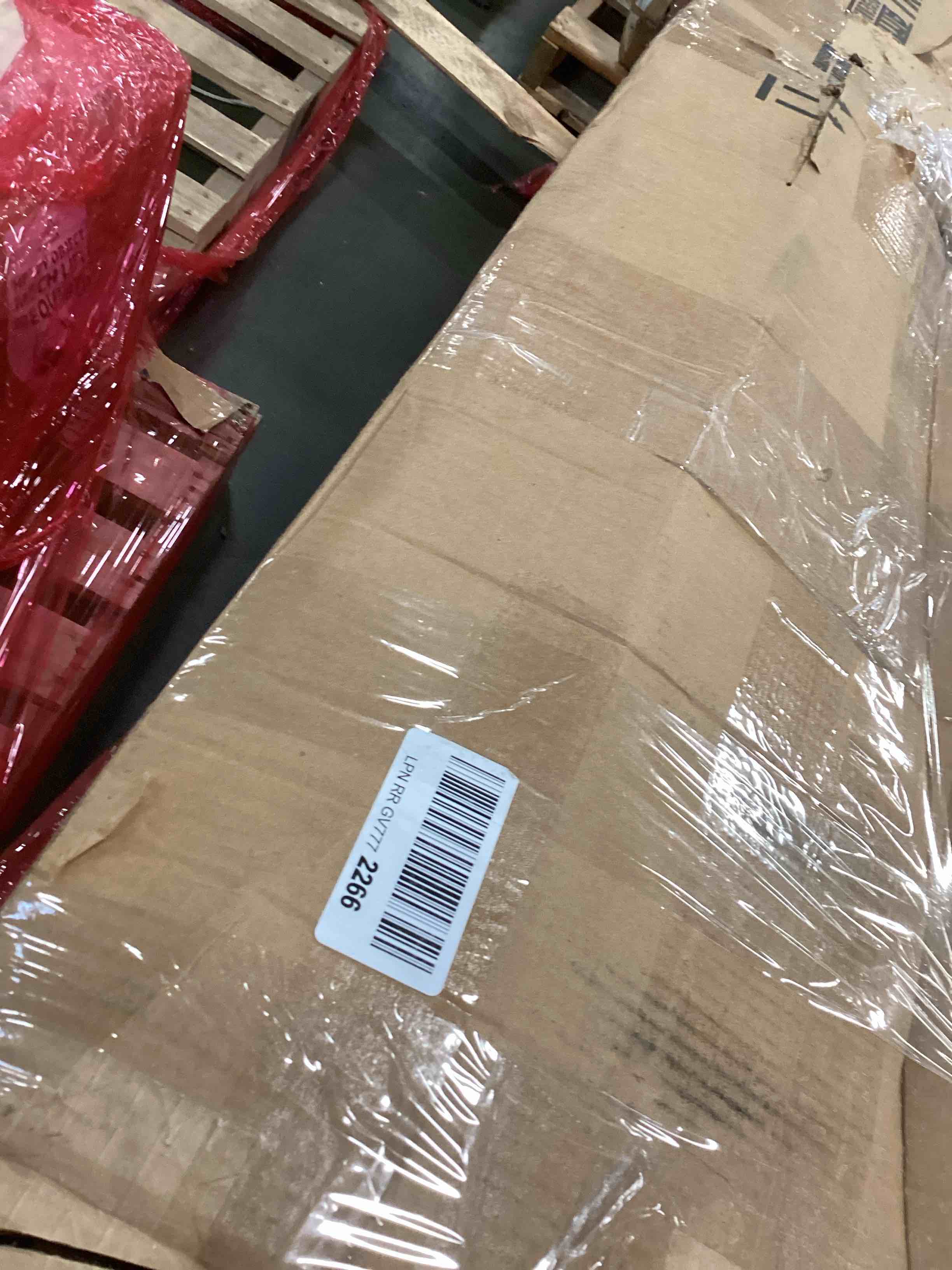https://s3.amazonaws.com/lotting-images-prod/bidfta/GRA1940463_1749135351701.jpeg