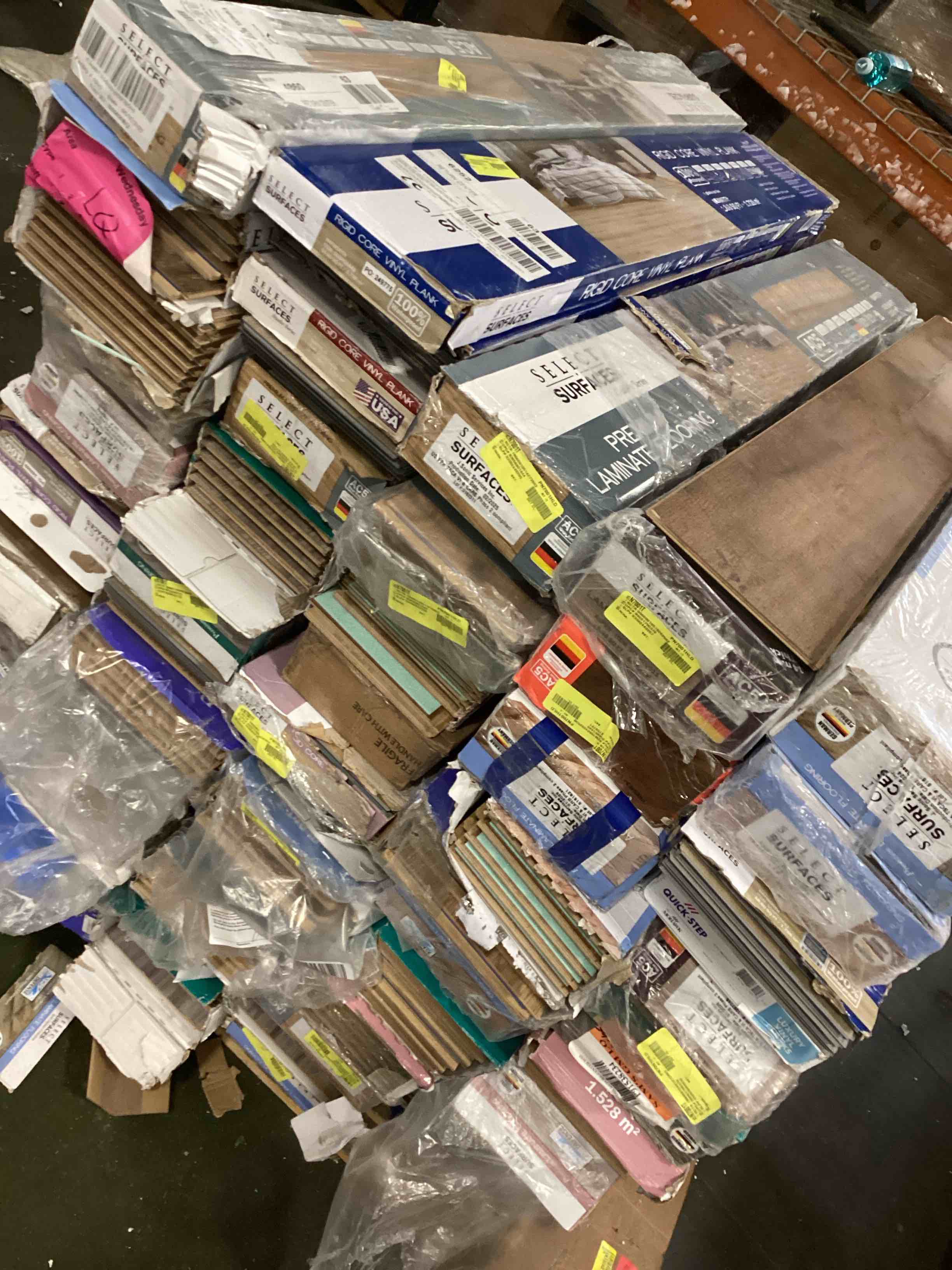 Skid lot with assorted items