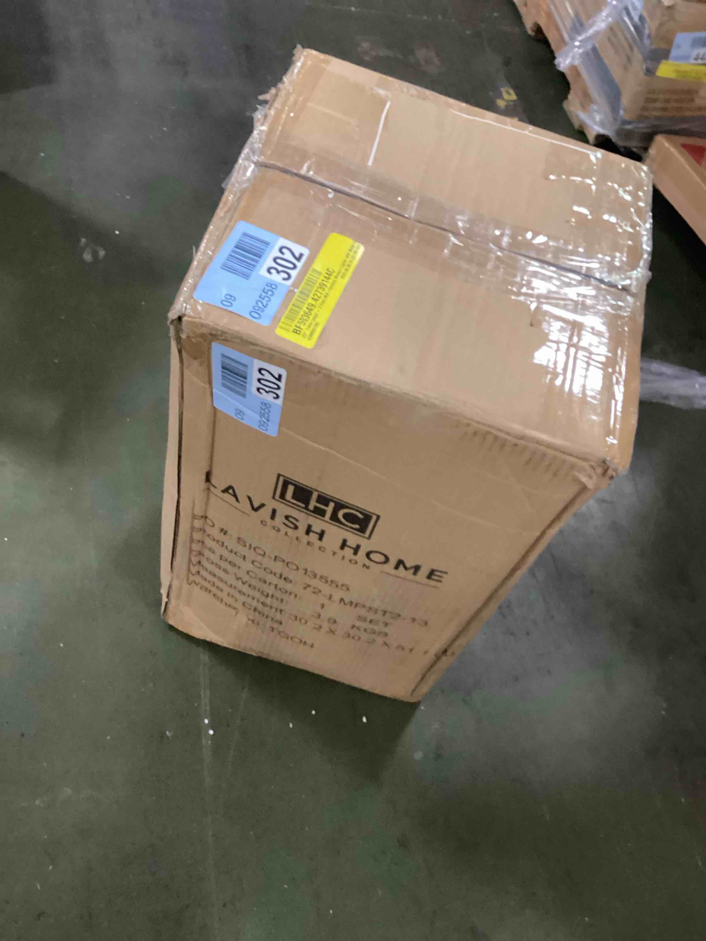 https://s3.amazonaws.com/lotting-images-prod/bidfta/GRA1941023_1749654245160.jpeg
